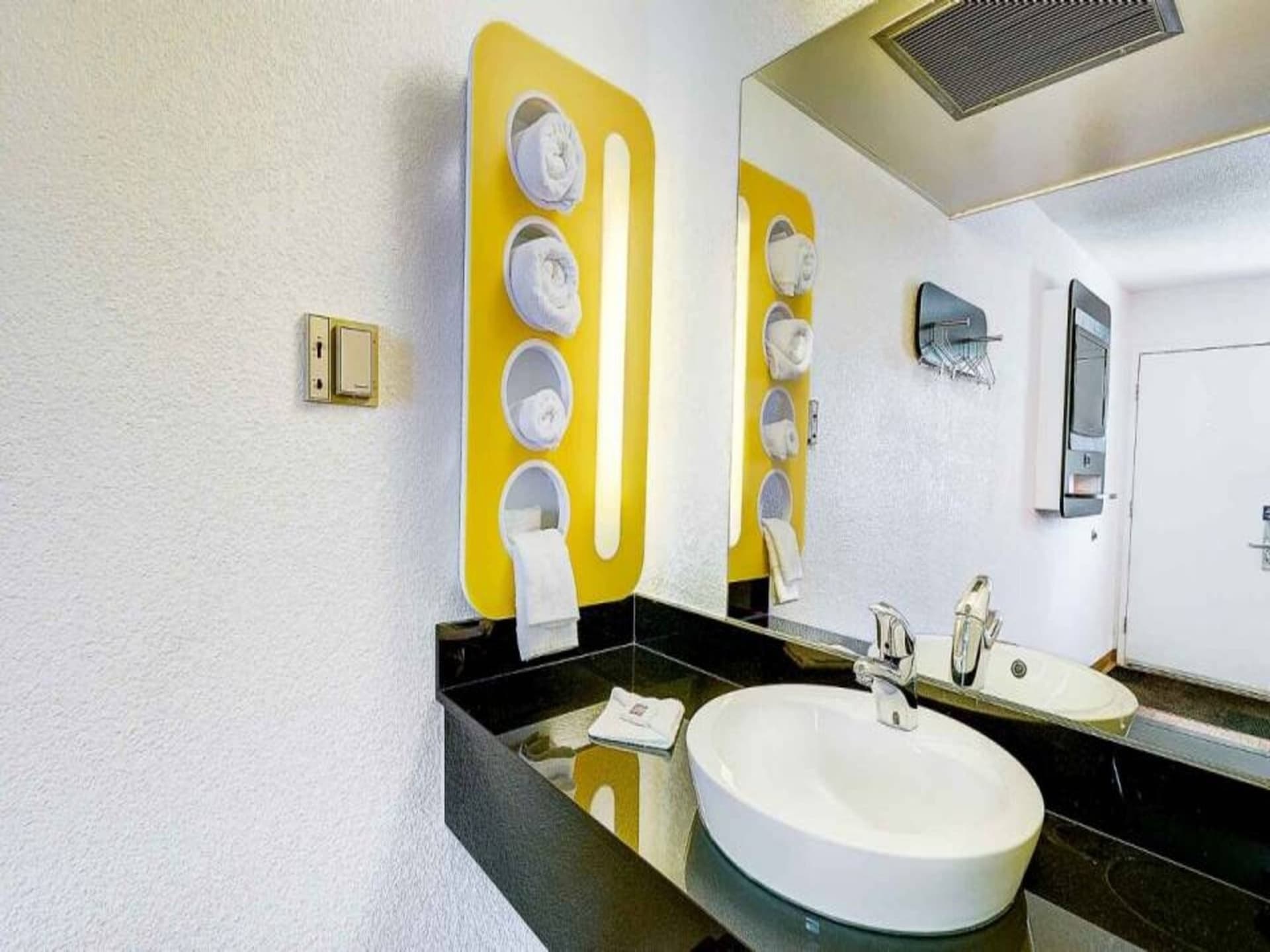 Toegankelijke kamer met zwembad in Thornton, dichtbij Denver - foto 16