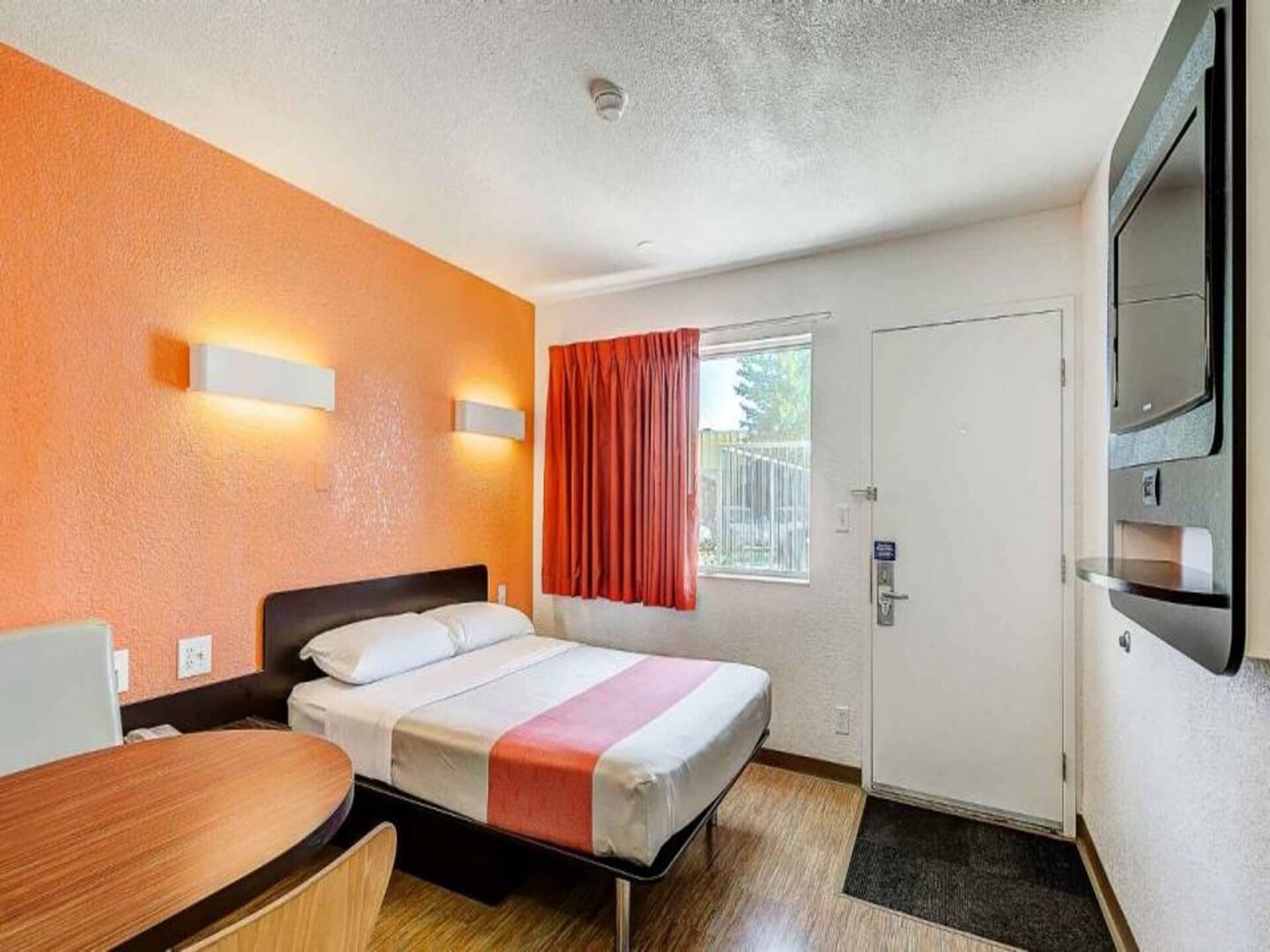 Toegankelijke kamer met zwembad in Thornton, dichtbij Denver - foto 10