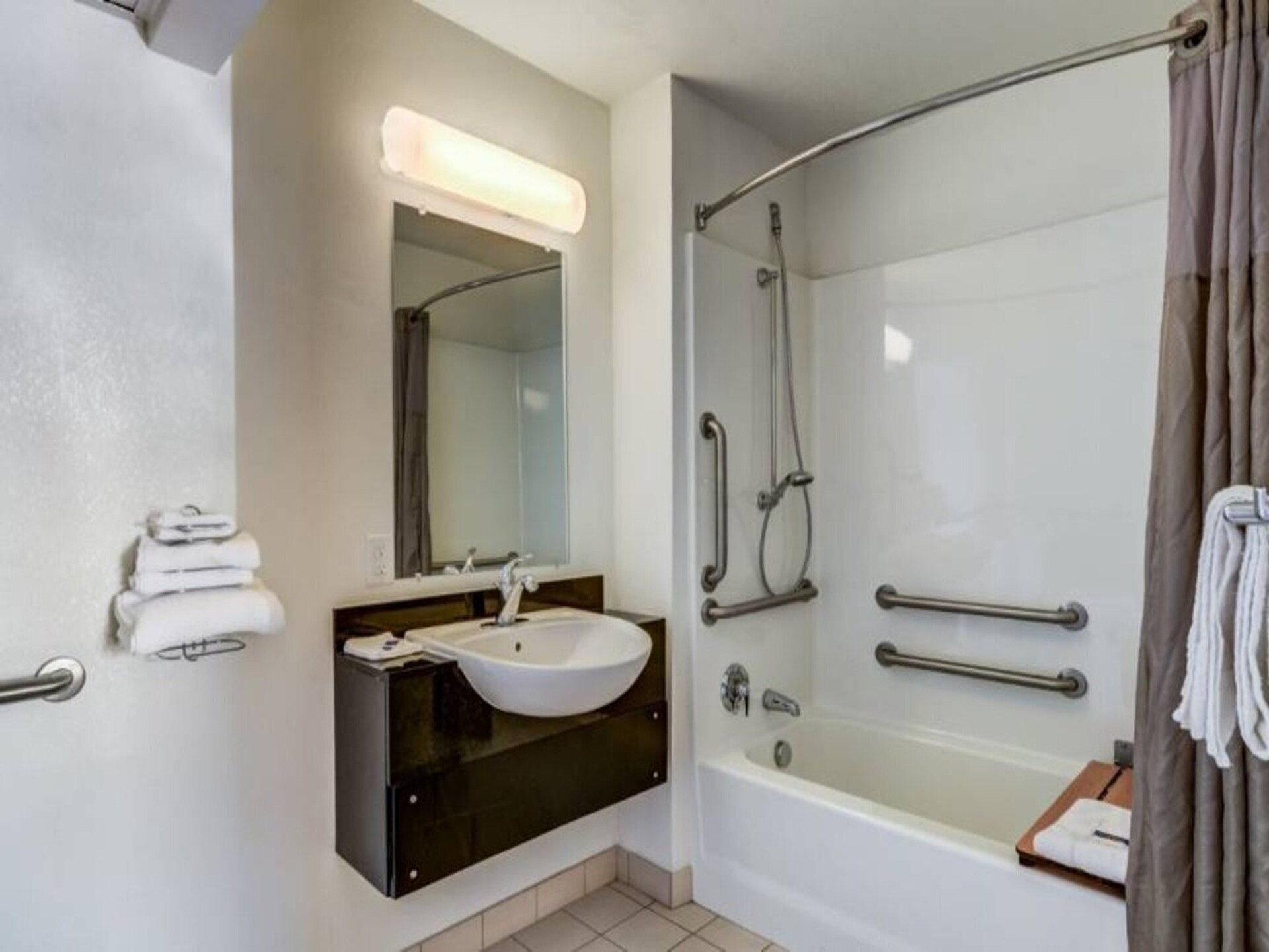 Knus appartement in Fort Collins met zwembad, huisdieren welkom - foto 13