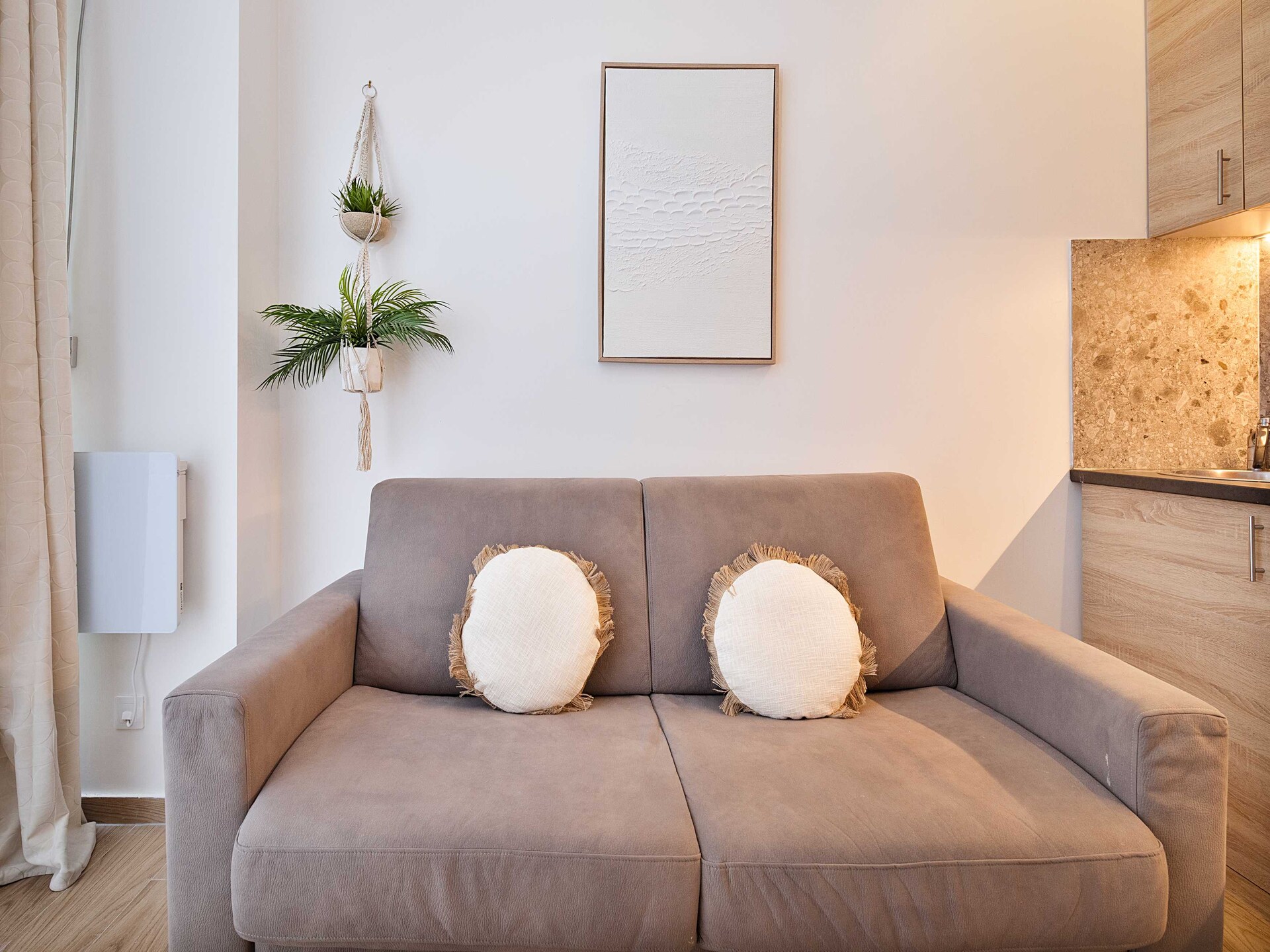 Licht appartement in het 8e arrondissement, tussen Saint-Lazare en Champs-Élysées - foto 5