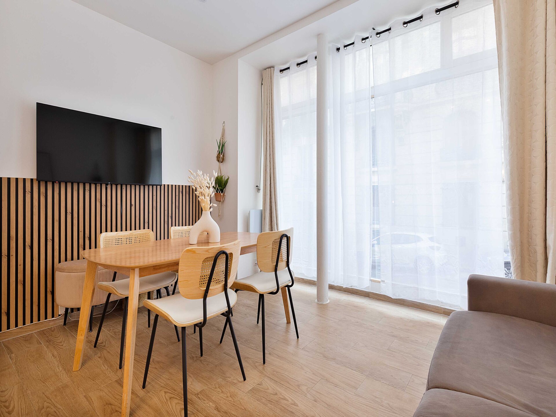 Licht appartement in het 8e arrondissement, tussen Saint-Lazare en Champs-Élysées - foto 7