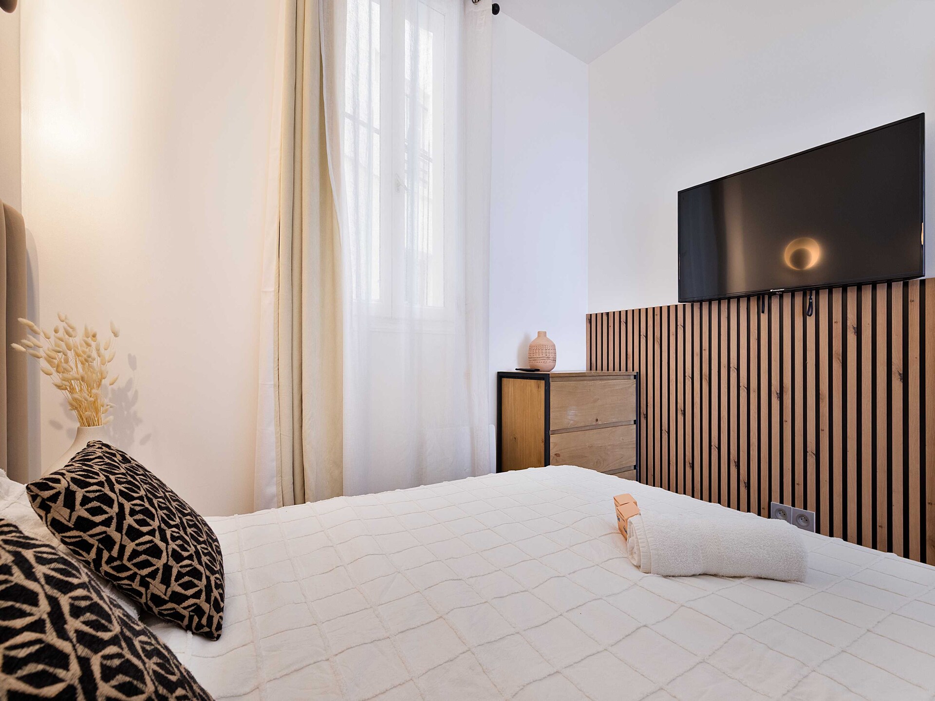 Licht appartement in het 8e arrondissement, tussen Saint-Lazare en Champs-Élysées - foto 15