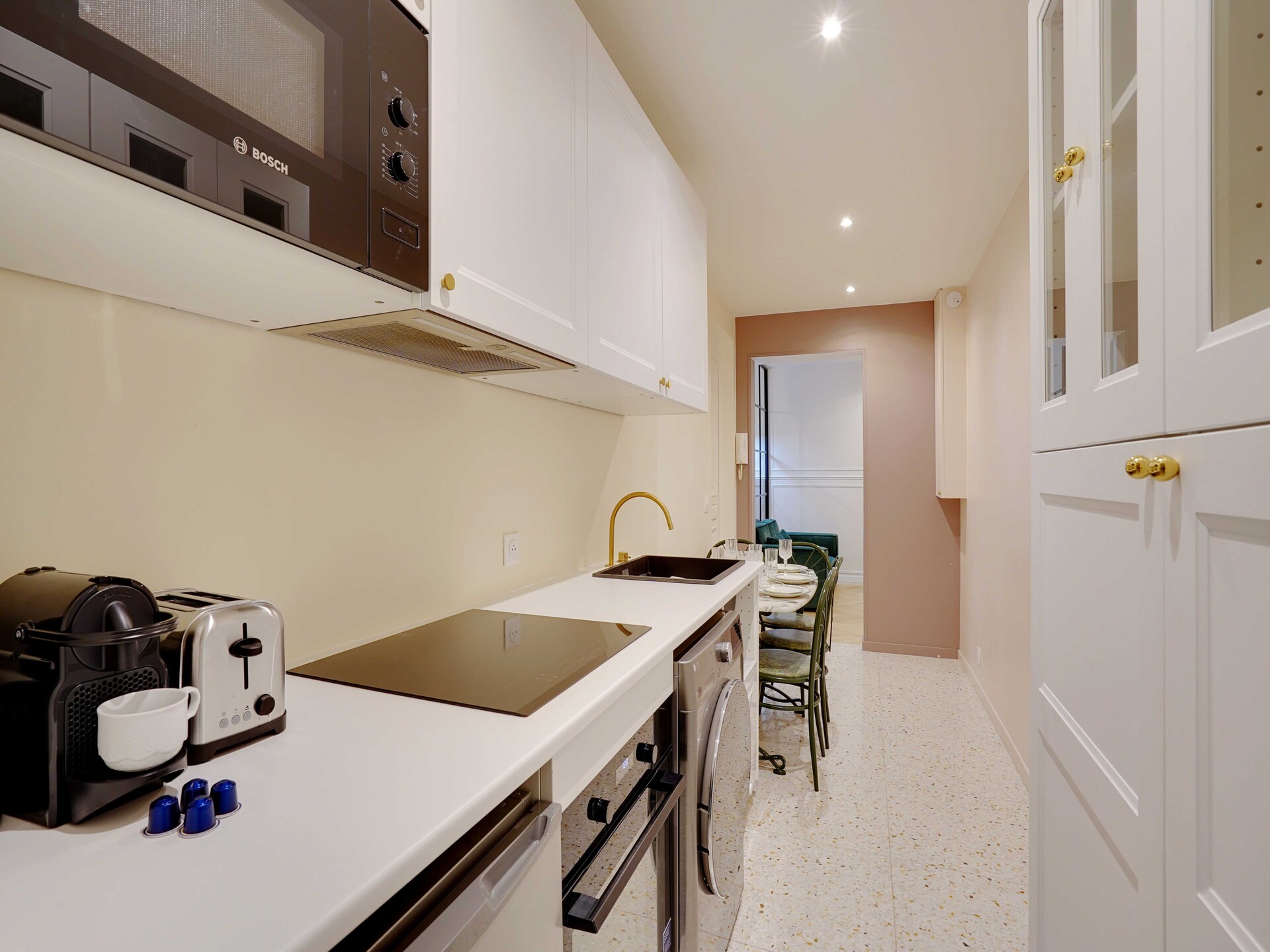 Compact en knus appartement in het 9e arrondissement van Parijs - foto 4
