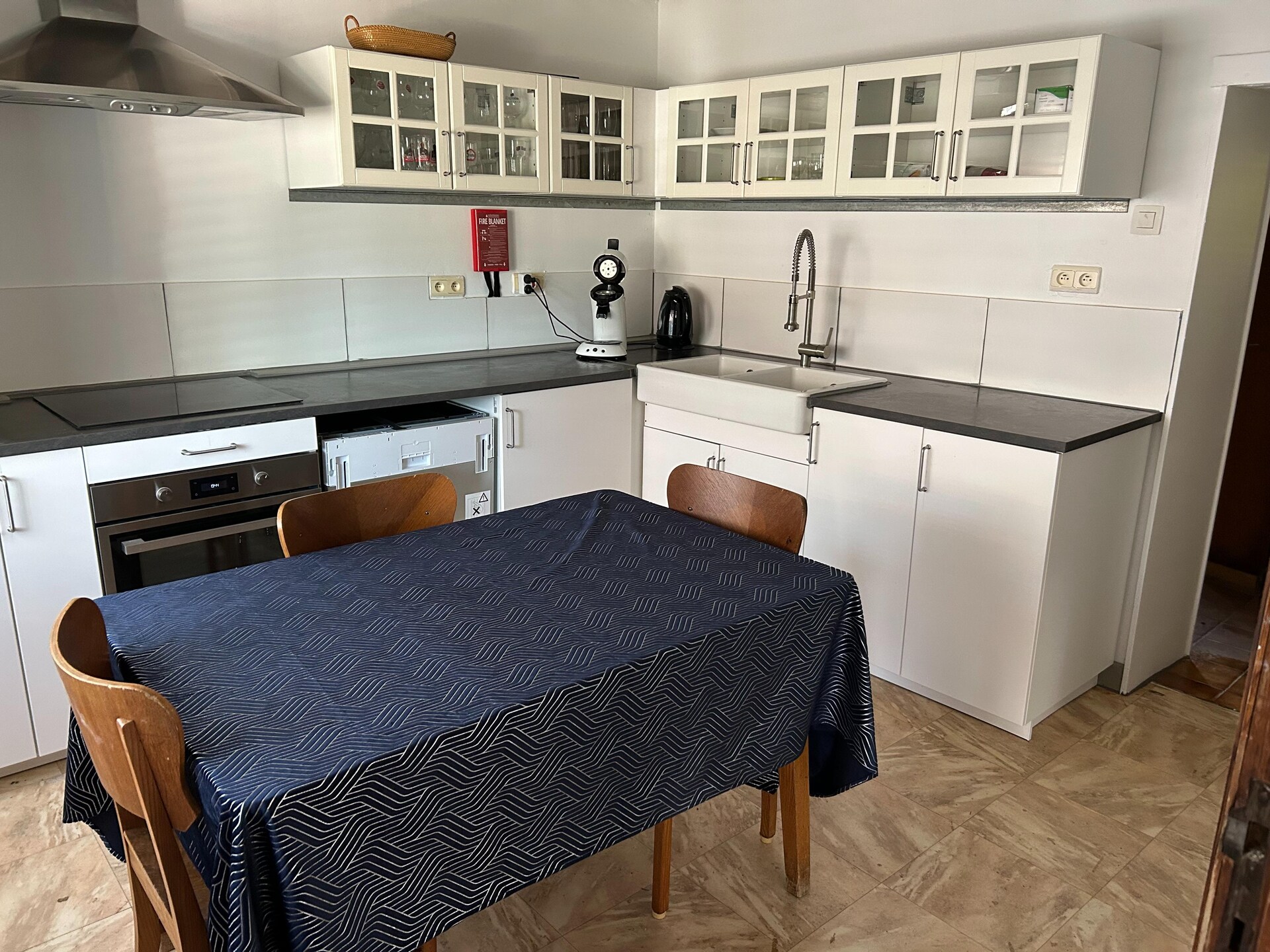 9-persoons landgoed met 5 slaapkamers in Vaux-et-Borset - foto 3