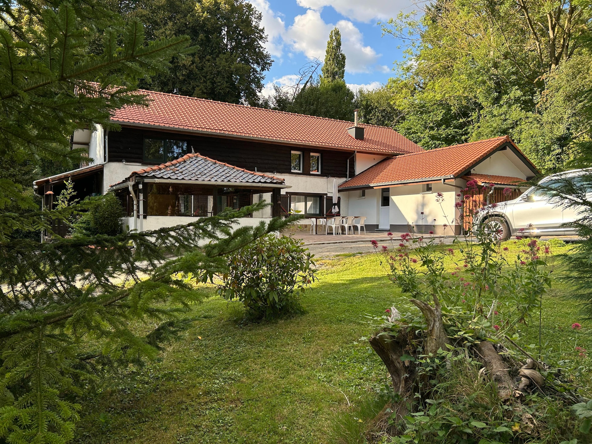 9-persoons landgoed met 5 slaapkamers in Vaux-et-Borset - foto 5