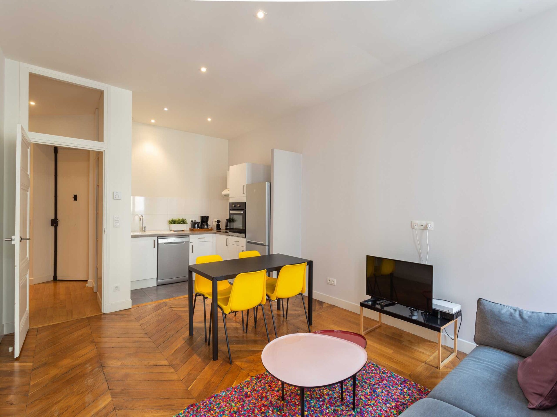 Sfeervol designappartement met bosuitzicht in Lyon, 70m², 2 slaapkamers - foto 9