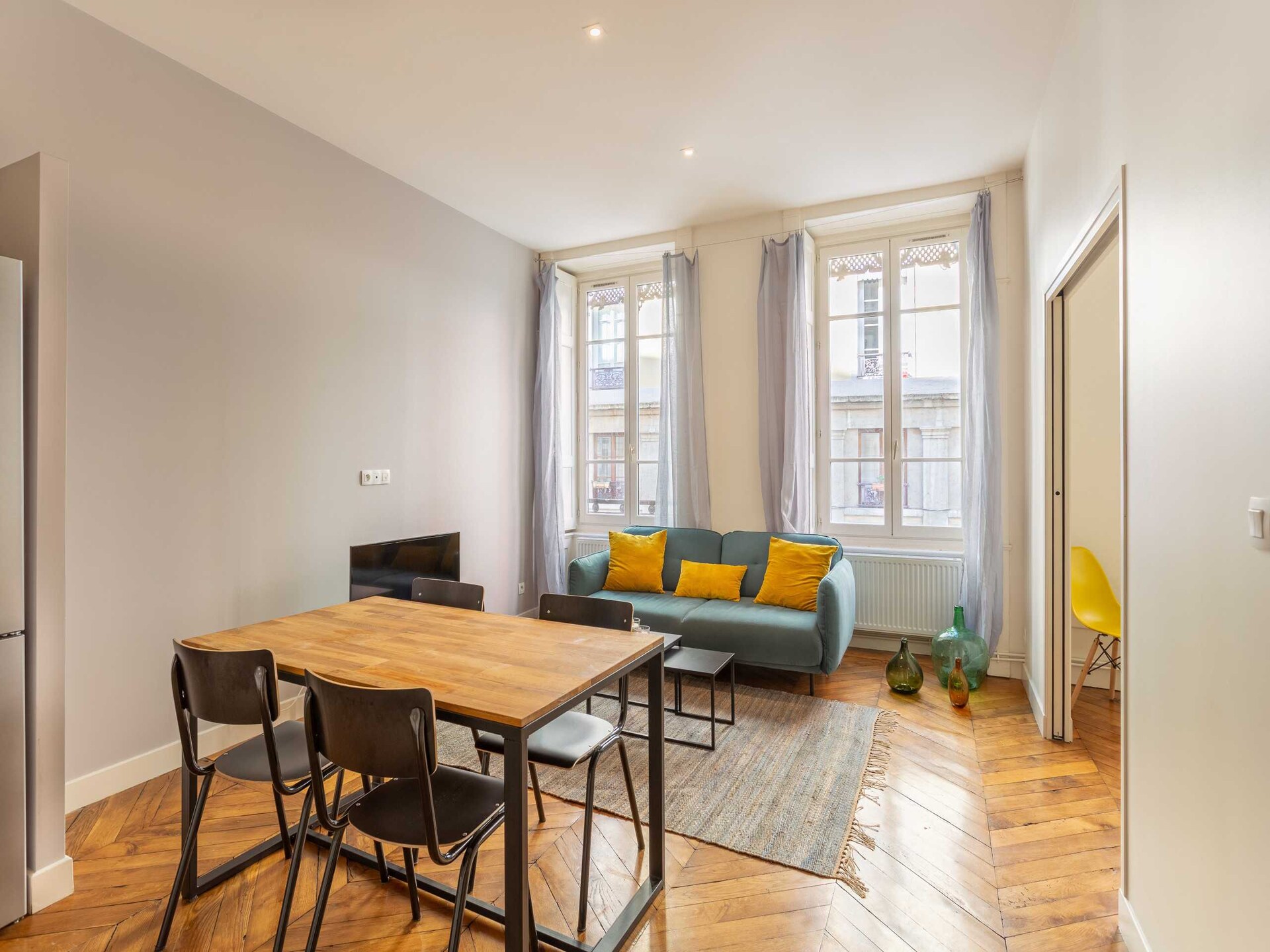 Architecturaal appartement in het groen van Lyon, 70m² pure rust - foto 10