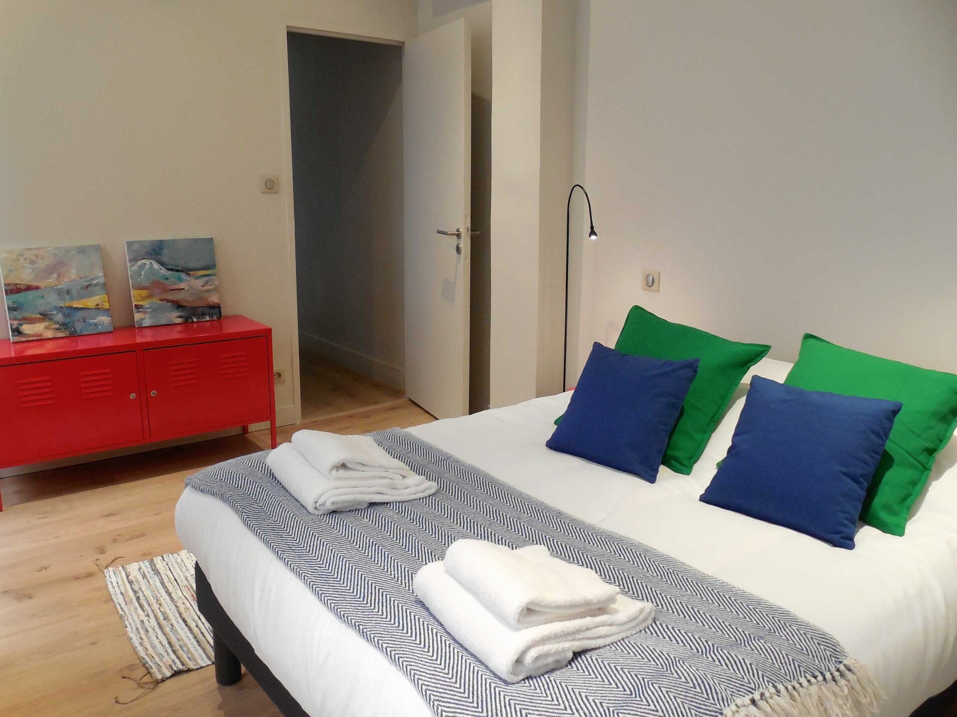 Stijlvol gerenoveerd appartement in hartje Lyon voor 6 personen - foto 5