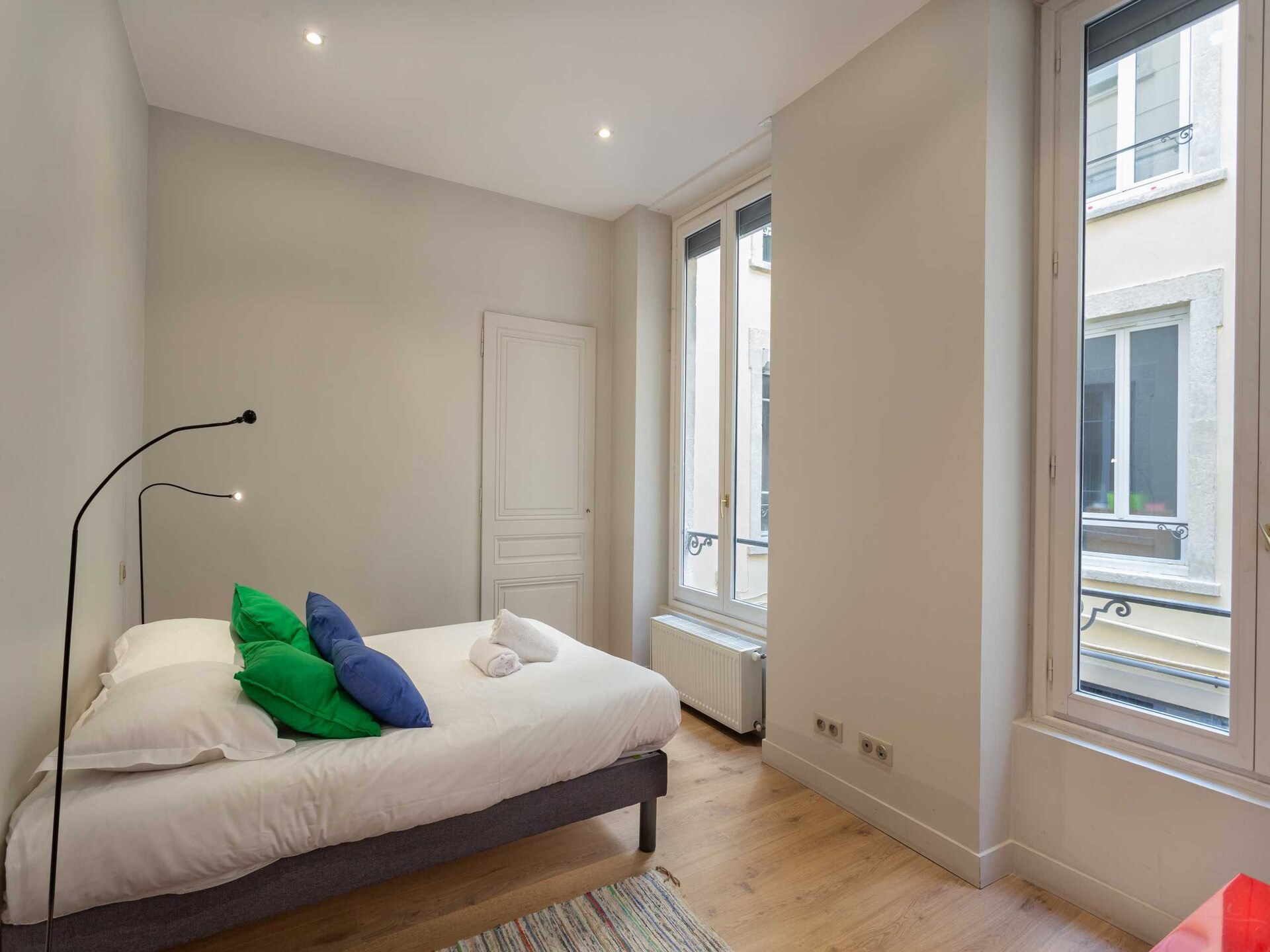 Stijlvol gerenoveerd appartement in hartje Lyon voor 6 personen - foto 10