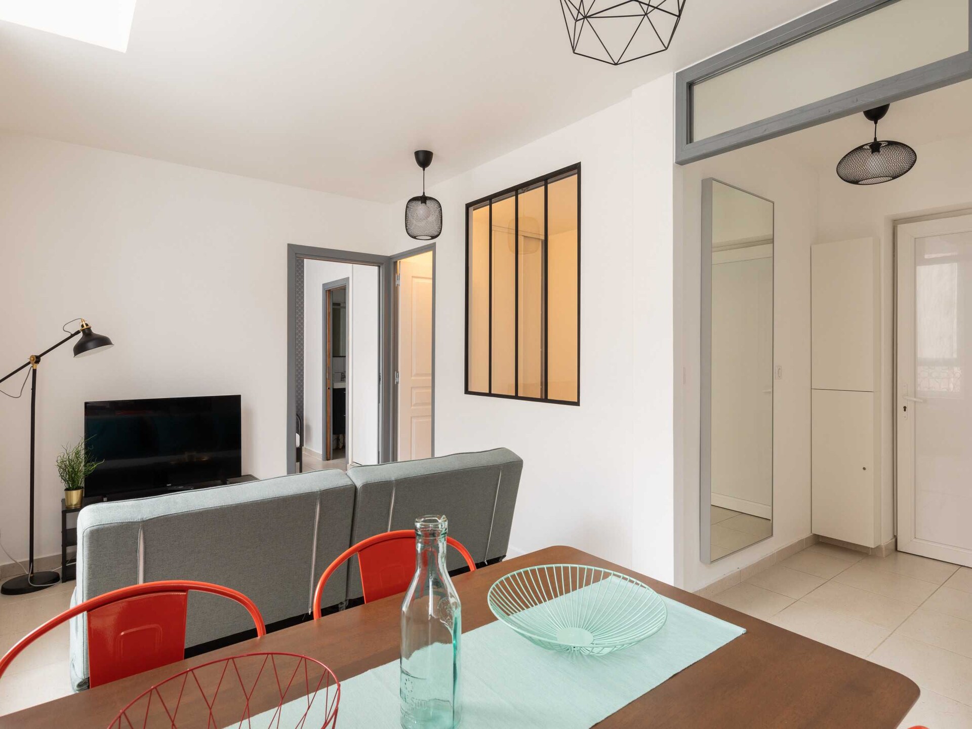 Architecturaal appartement in Lyon, direct aan metro Charpennes - foto 7