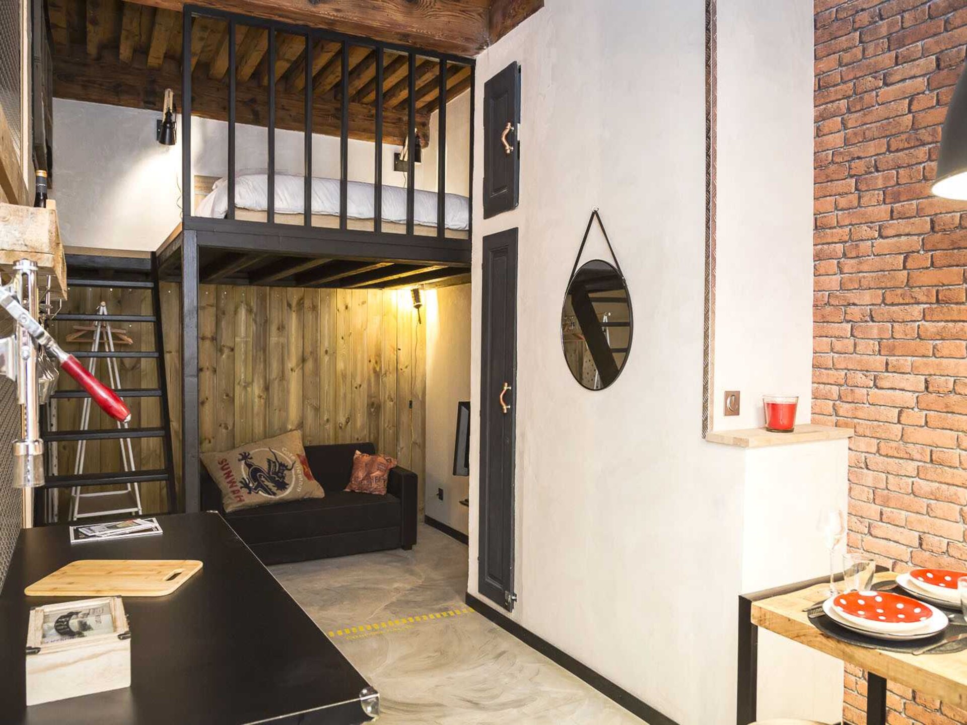 LD-3-VALFENIERE: Industrieel appartement in hartje Lyon, 200m van historisch centrum - foto 5