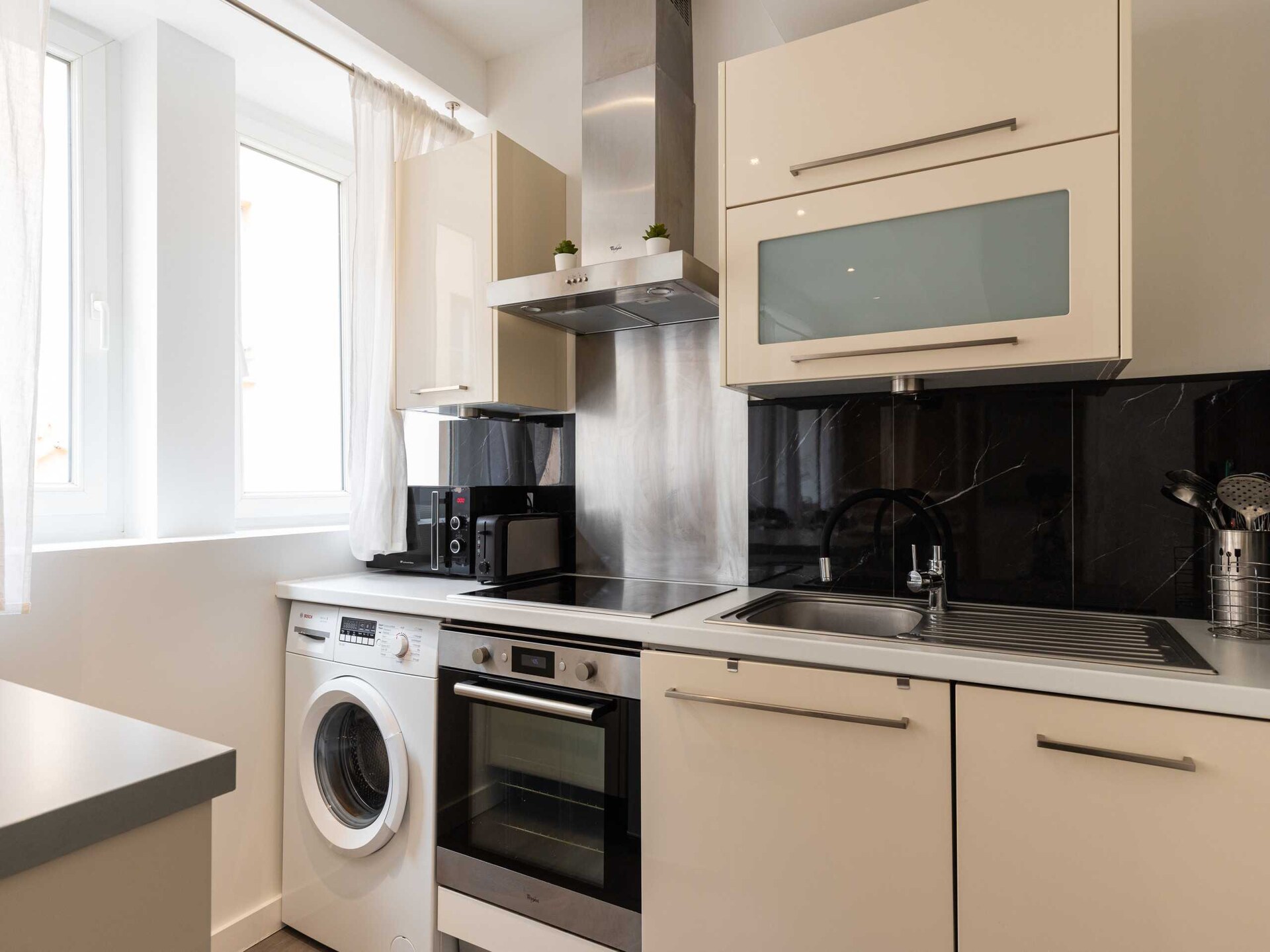 Licht appartement in centrum Lyon met 2 slaapkamers, vlakbij Cordeliers - foto 4