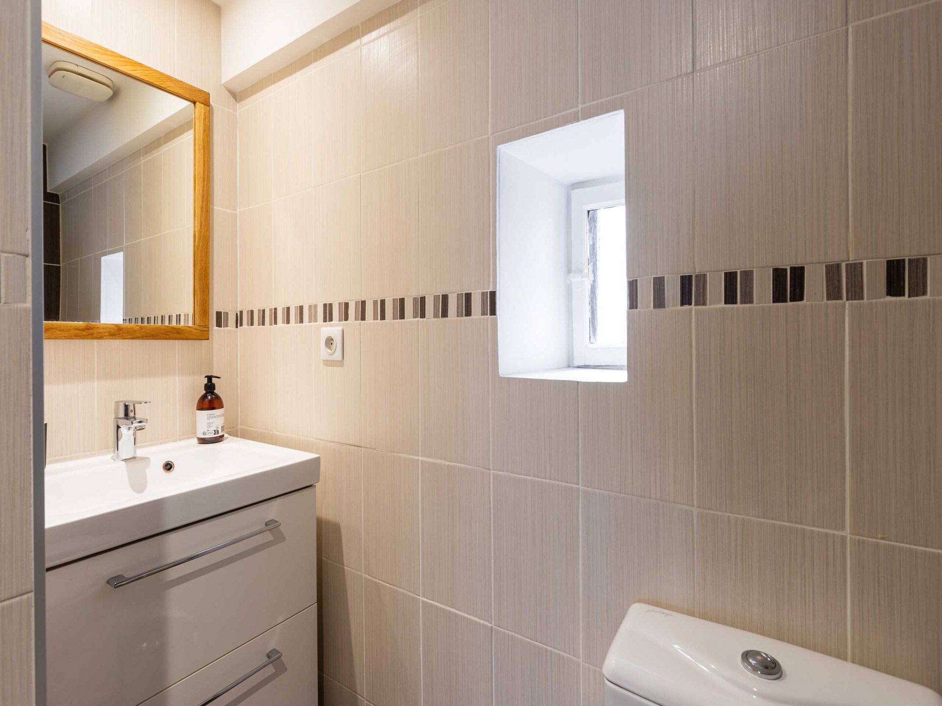 Licht appartement in centrum Lyon met 2 slaapkamers, vlakbij Cordeliers - foto 14