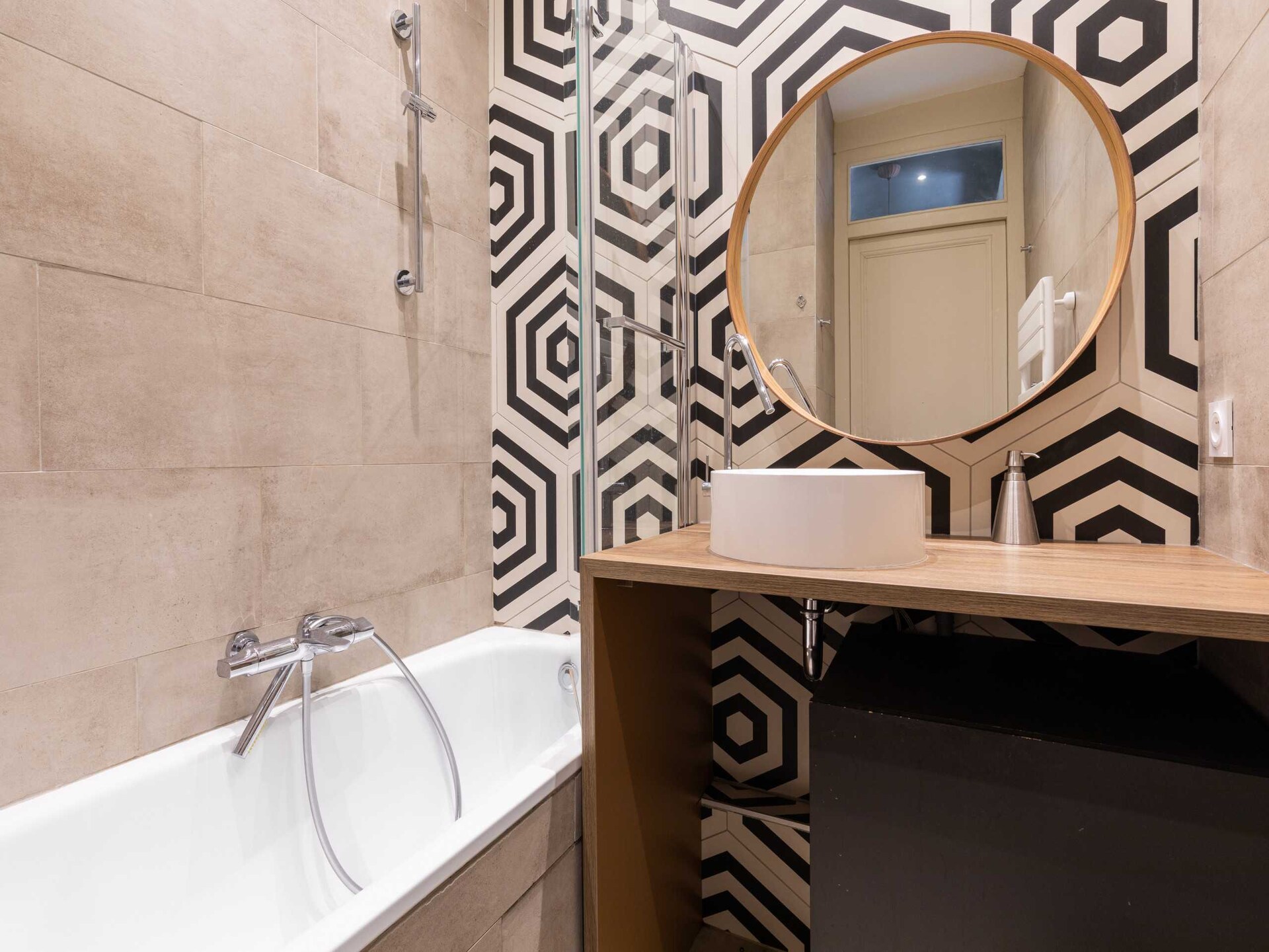 Stijlvol Lyonnais appartement in Villeurbanne bij metro Charpennes - foto 4