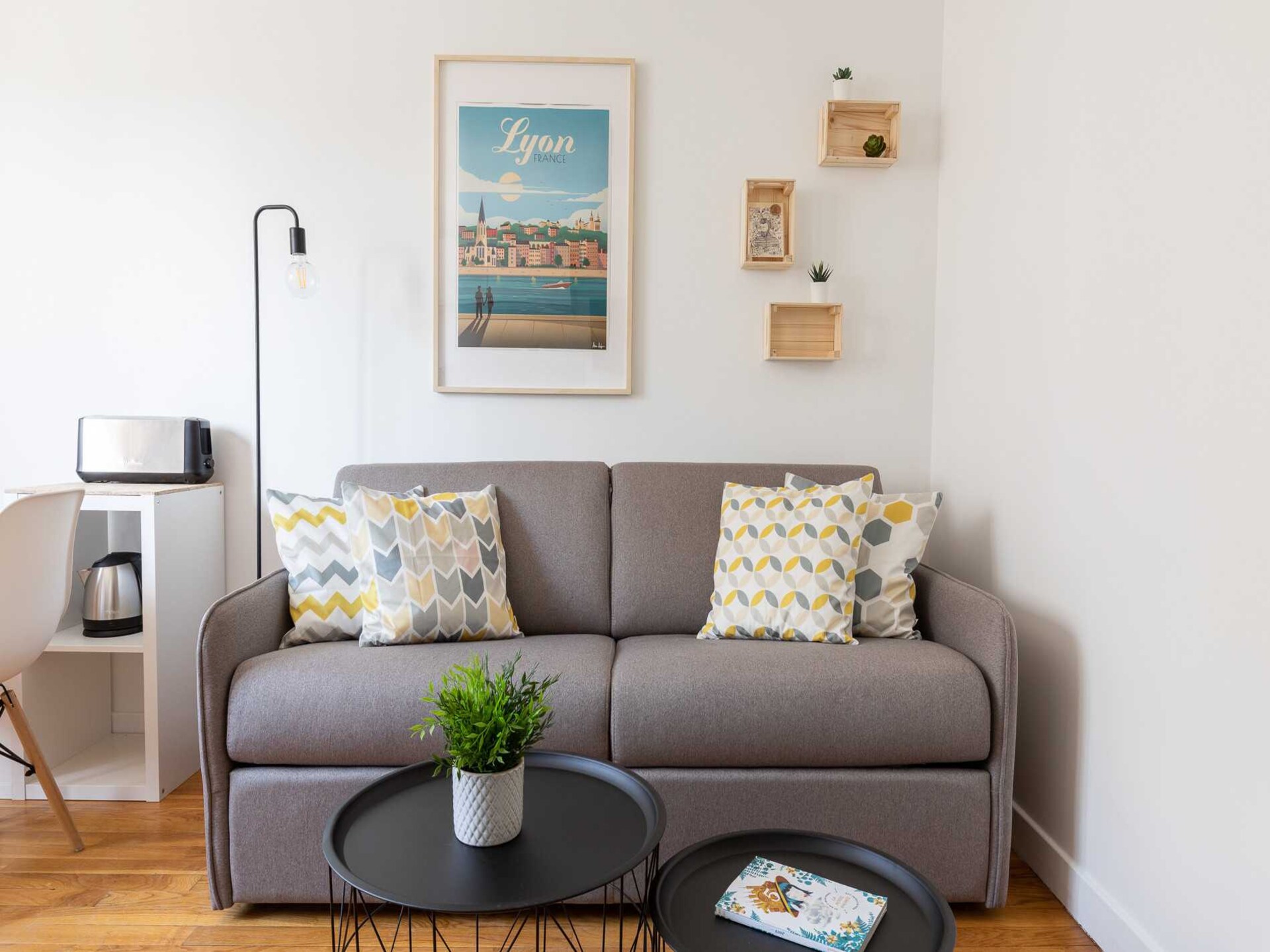 Knus bosappartement voor 2 bij Villeurbanne, vlakbij metro Charpennes - foto 1
