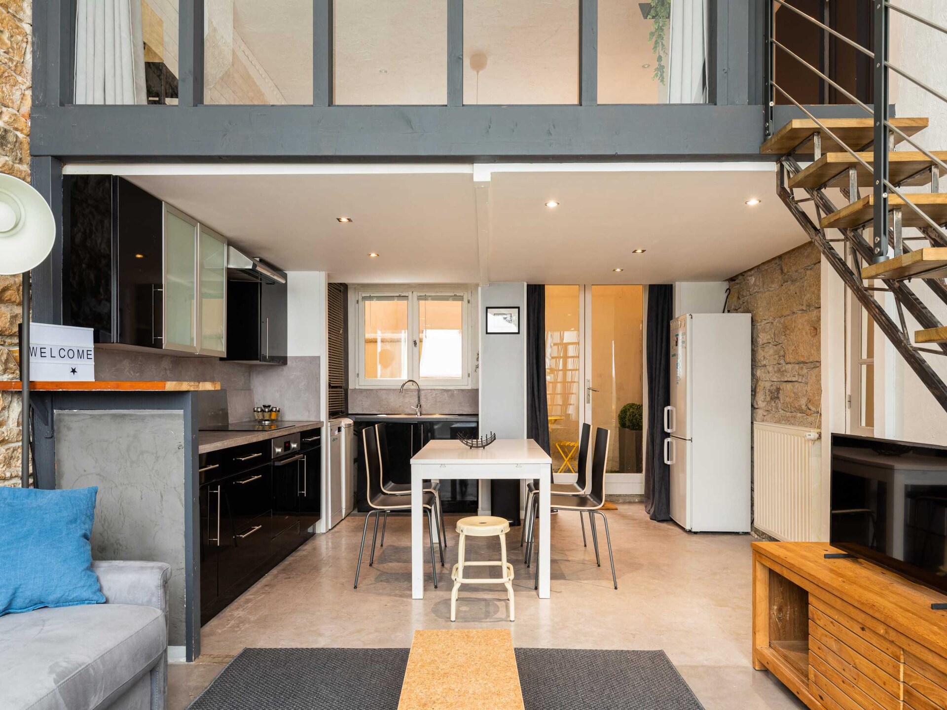 Knusse duplex voor 4 in het groene hart van Lyon - foto 10