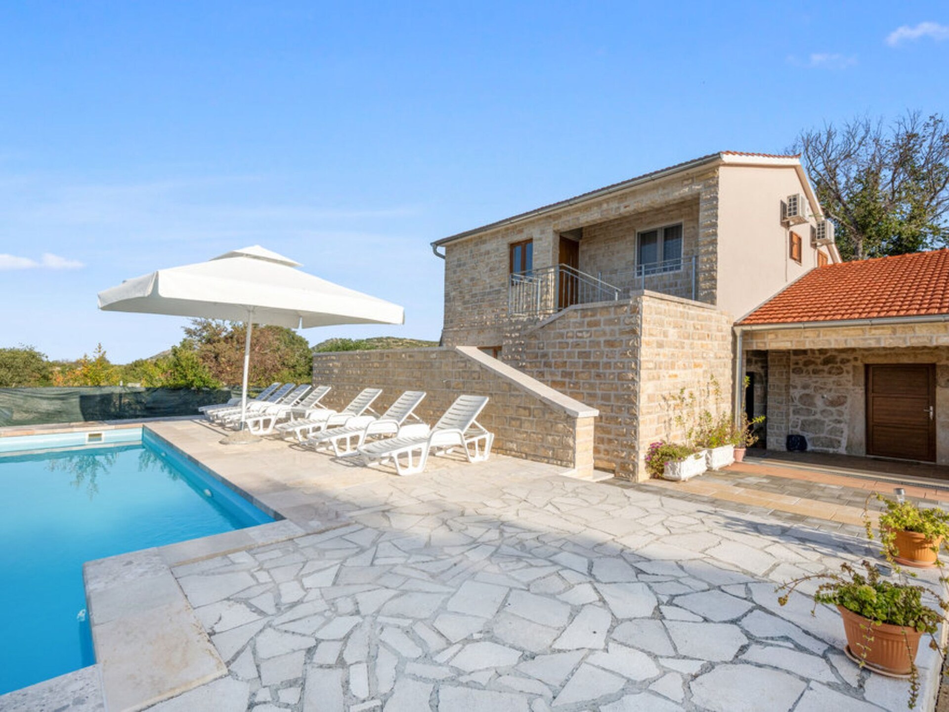 Sfeervol vakantiehuis Stari Dvori in Šibenik voor 8 personen met huisdier - foto 21