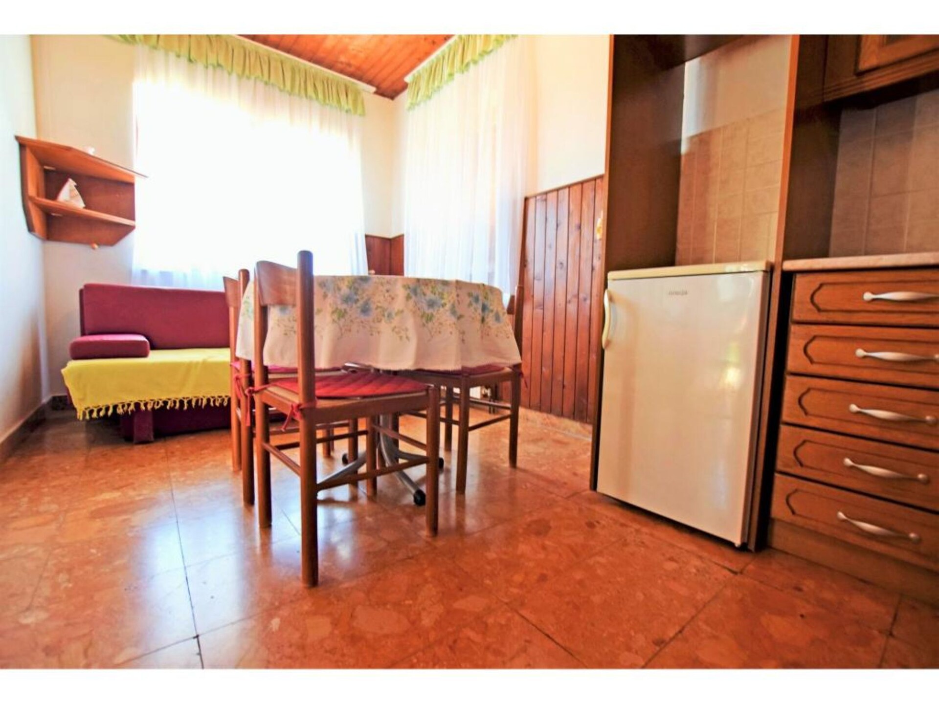 Appartement aan de Adriatische kust, 100m van strand & Paklenica - foto 4