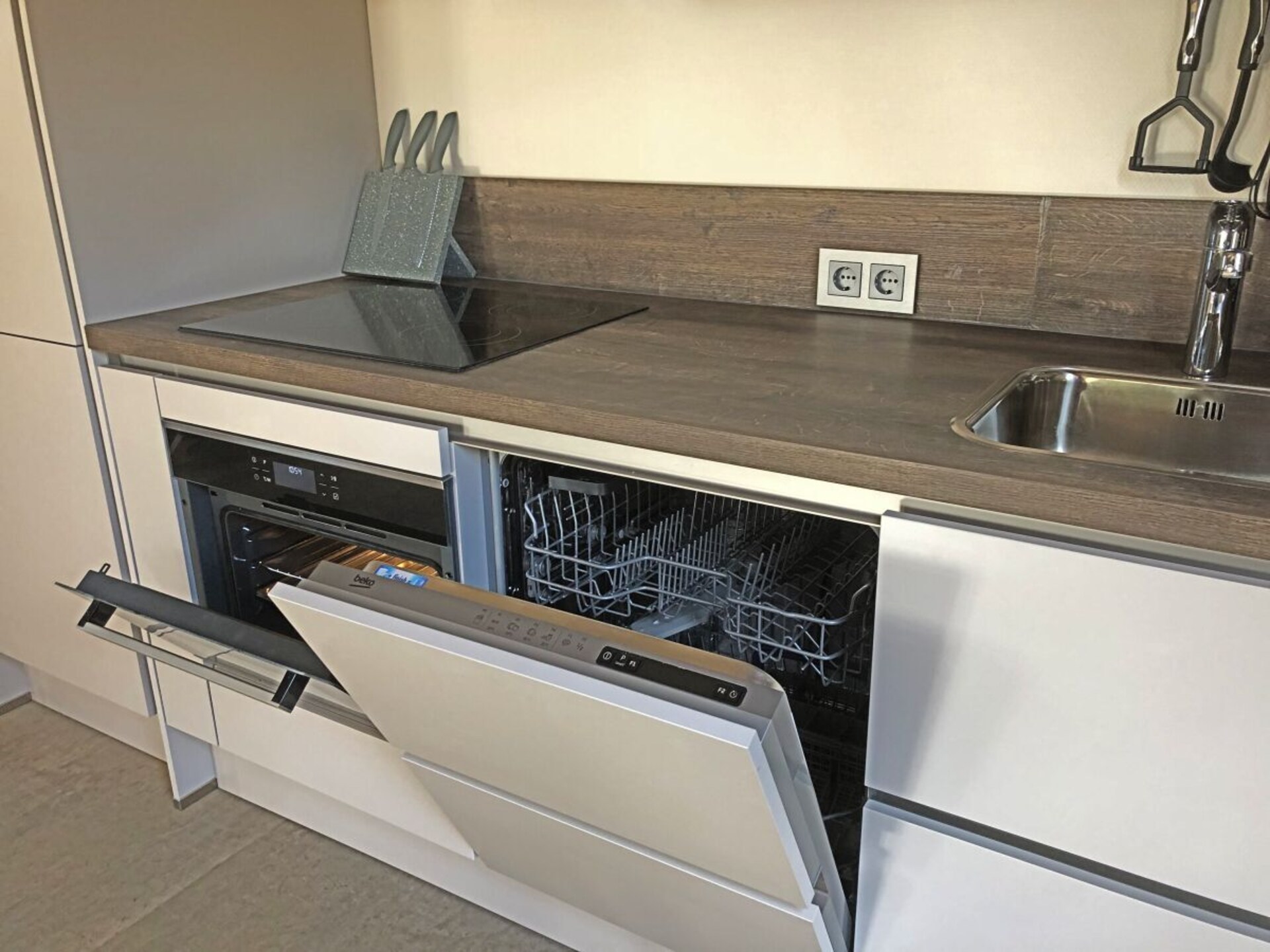 Appartement in gerenoveerde schuur met sauna en dakterras in Broek op Langedijk - foto 18