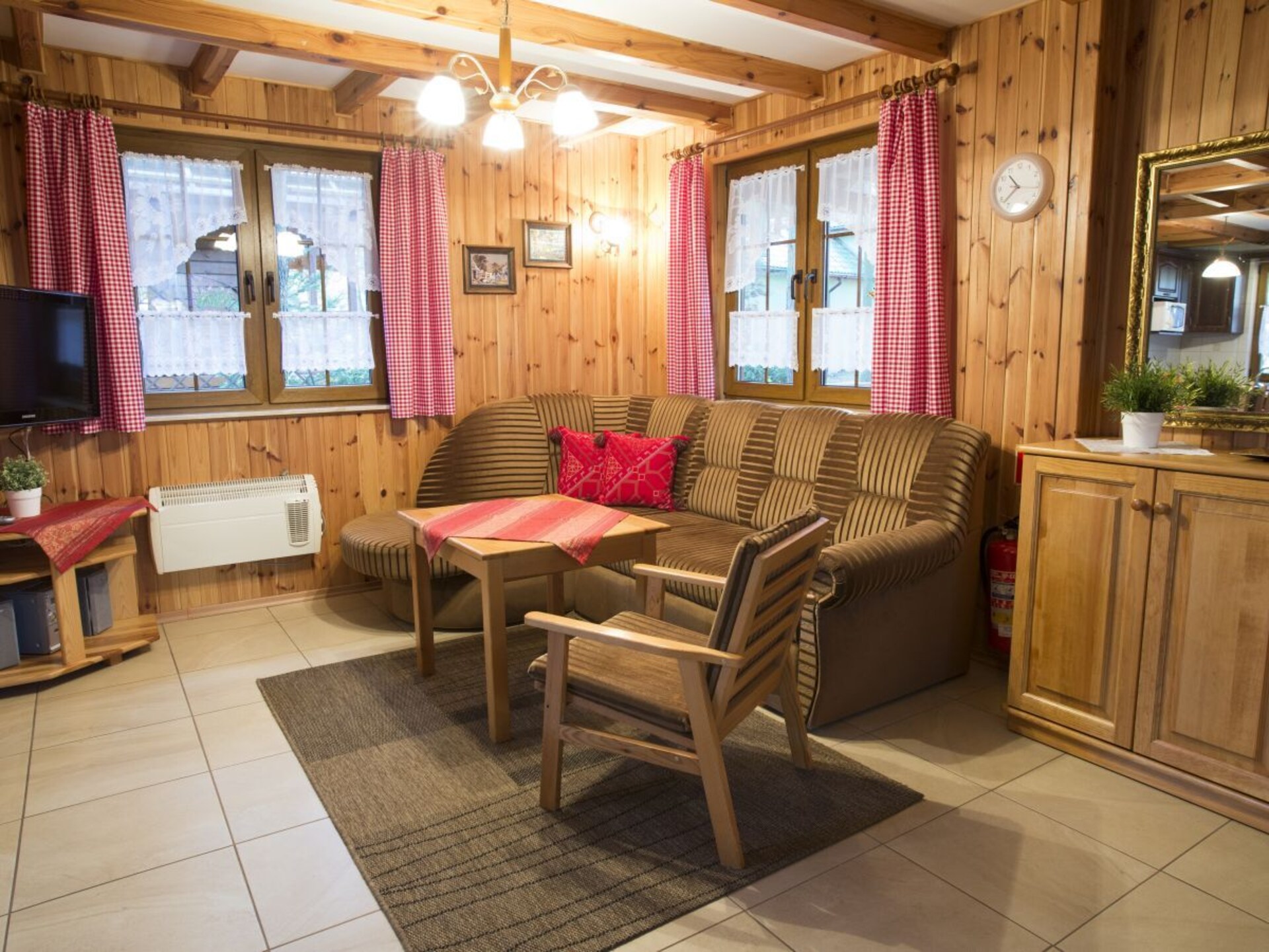 Vrijstaand vakantiehuis op 120m van het strand in Dzwirzyno - foto 6