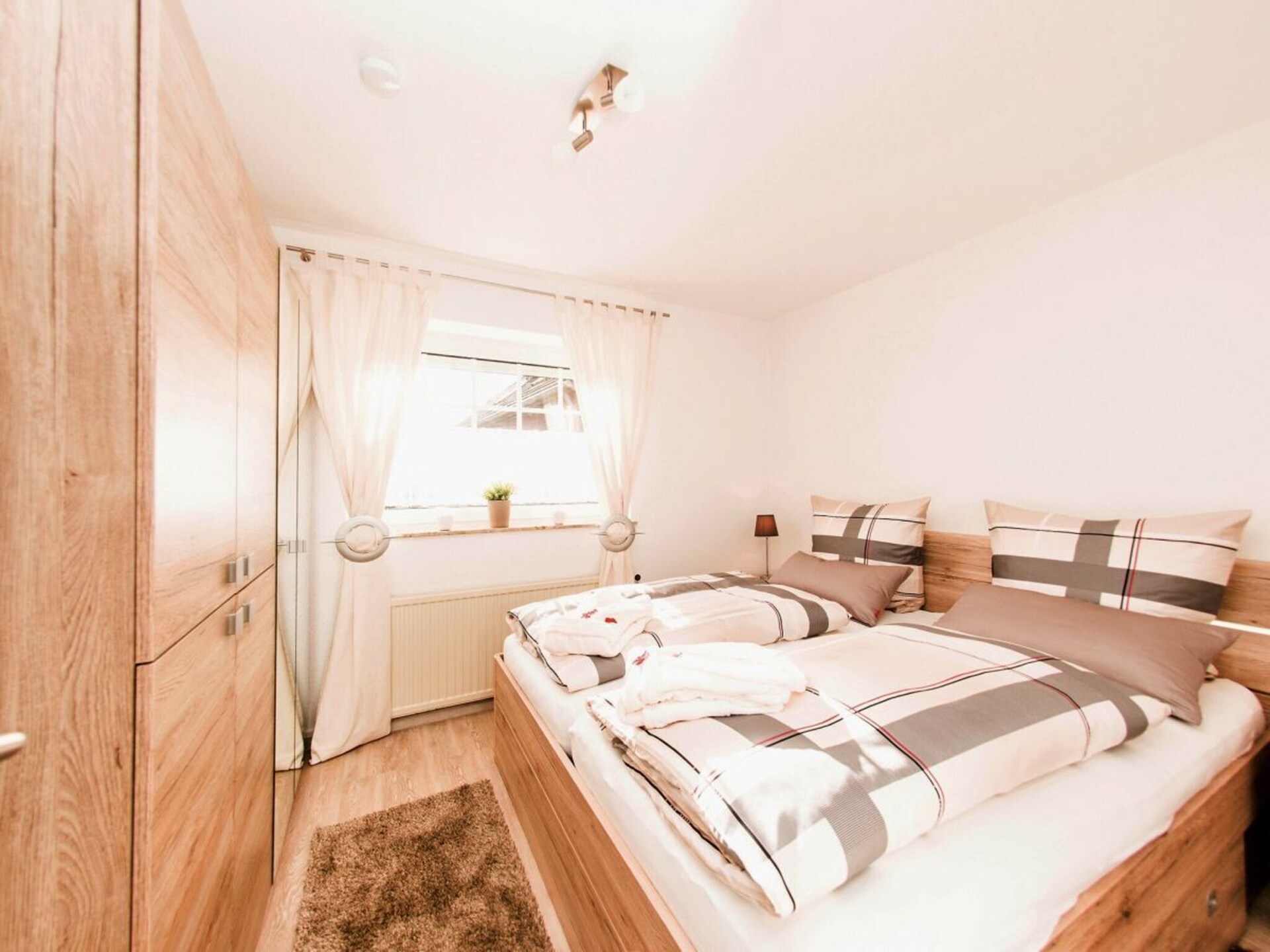 Luxe 5-sterren vakantiehuis met whirlpool en sauna in Norddeich - foto 9