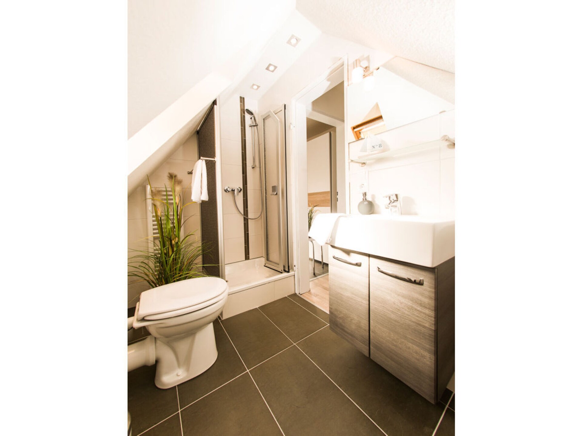 Luxe 5-sterren vakantiehuis met whirlpool en sauna in Norddeich - foto 19