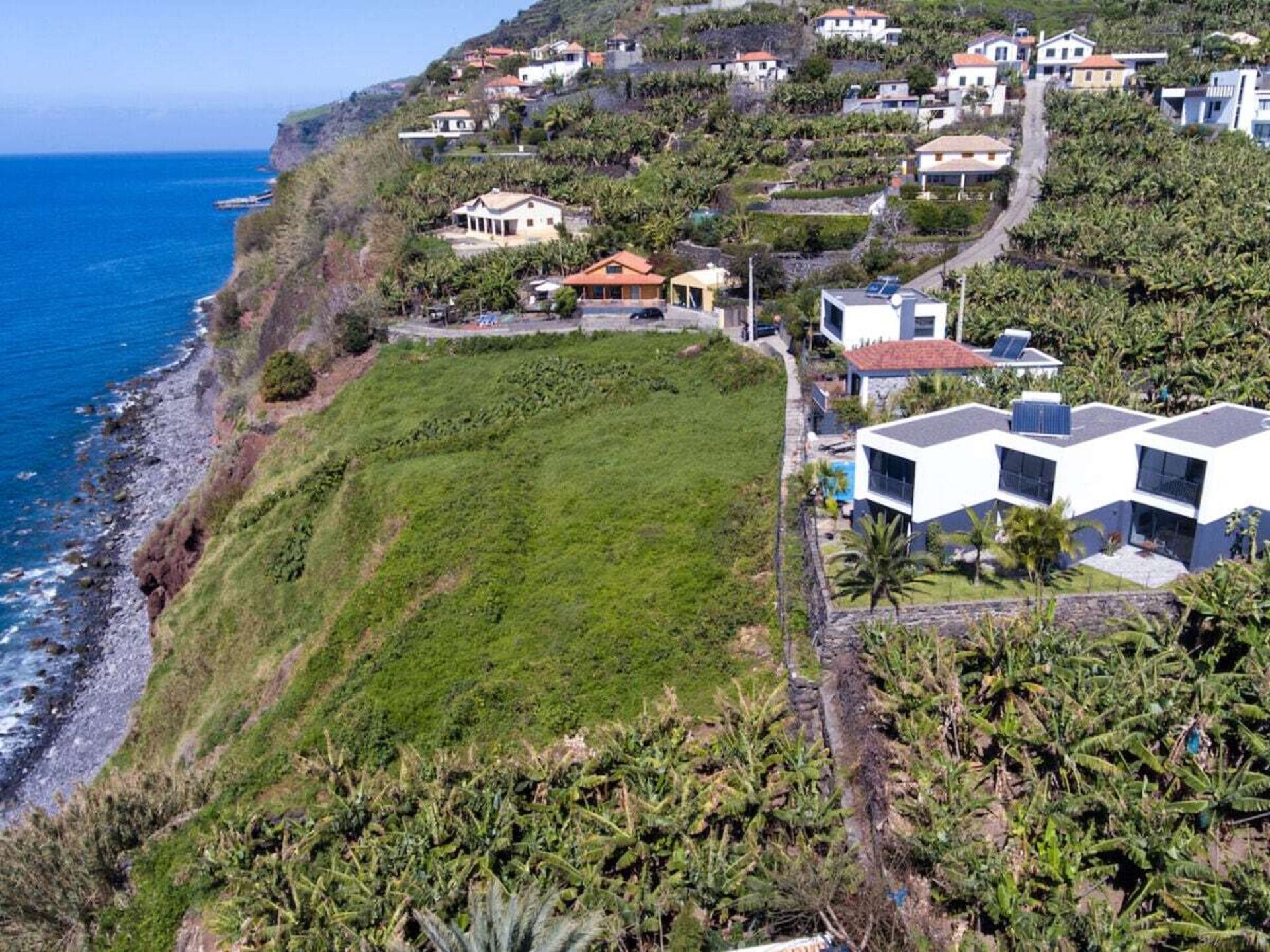 Casa Nenufar: moderne designbungalow met tuinterras in Arco da Calheta - foto 8