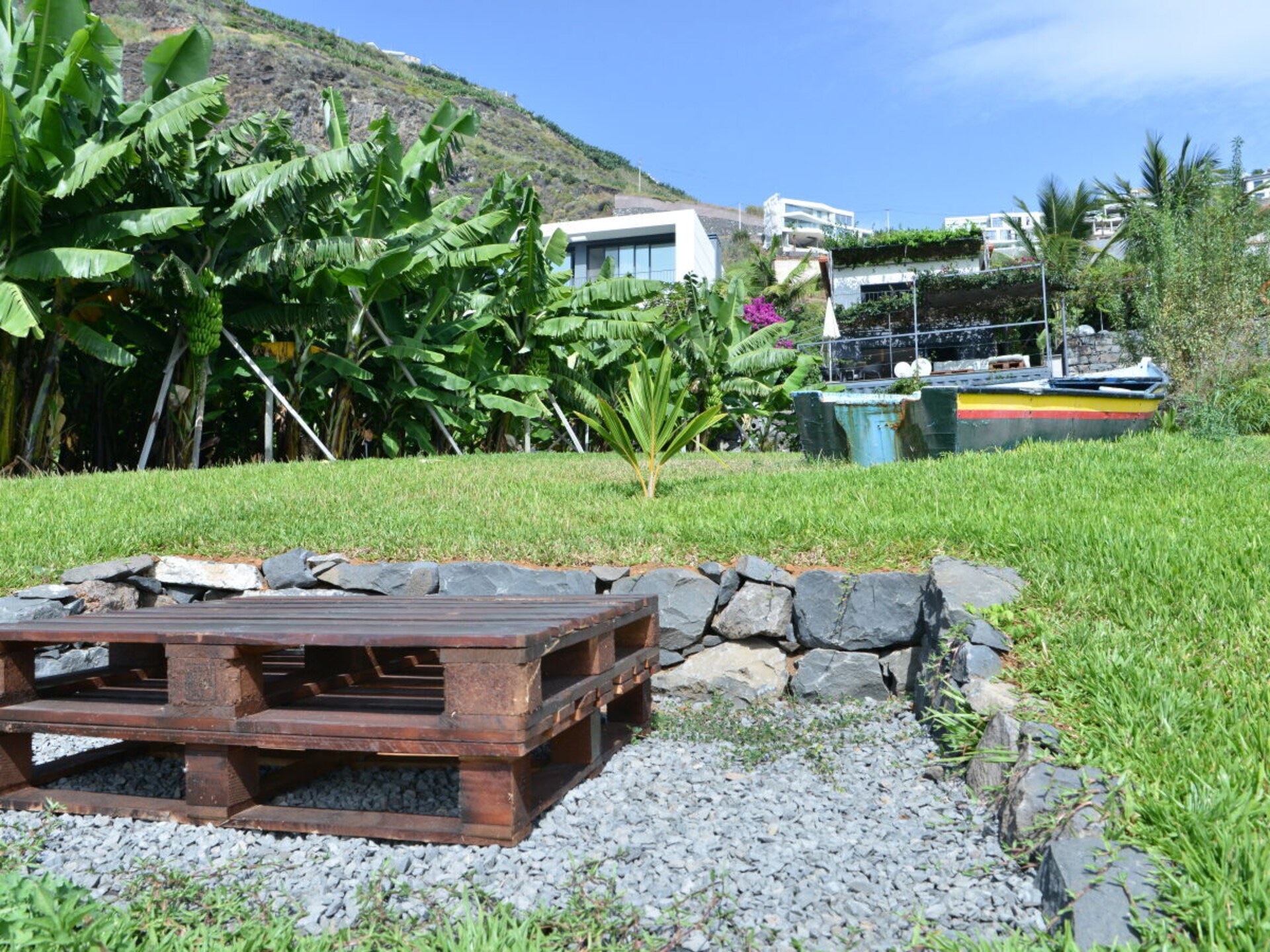 Stijlvol appartement met privé binnenplaats in Arco da Calheta - foto 13