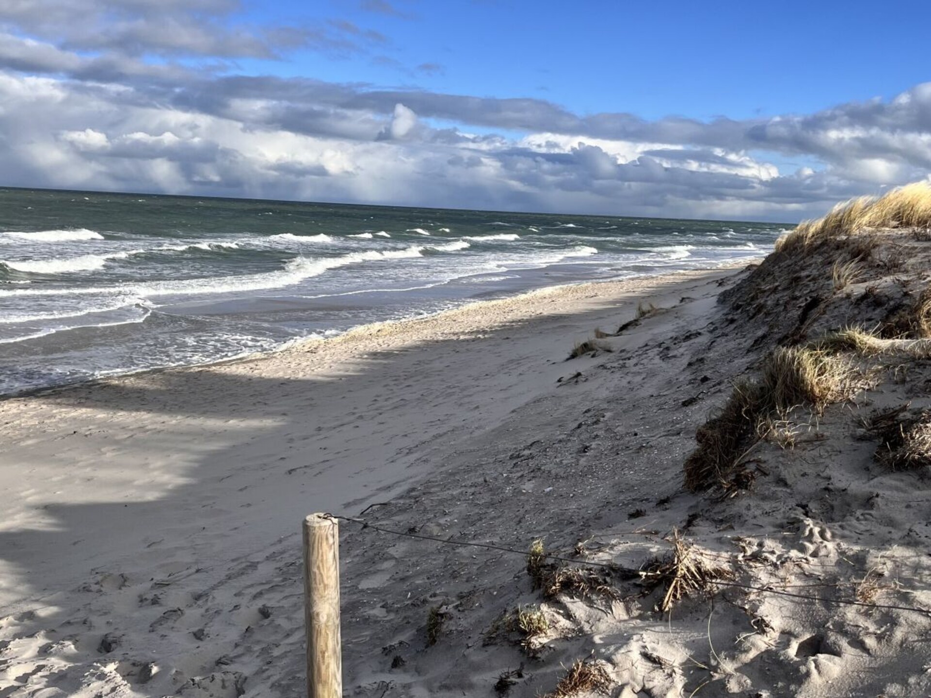 Modern appartement bij het strand met terras en open haard in Zingst - foto 28