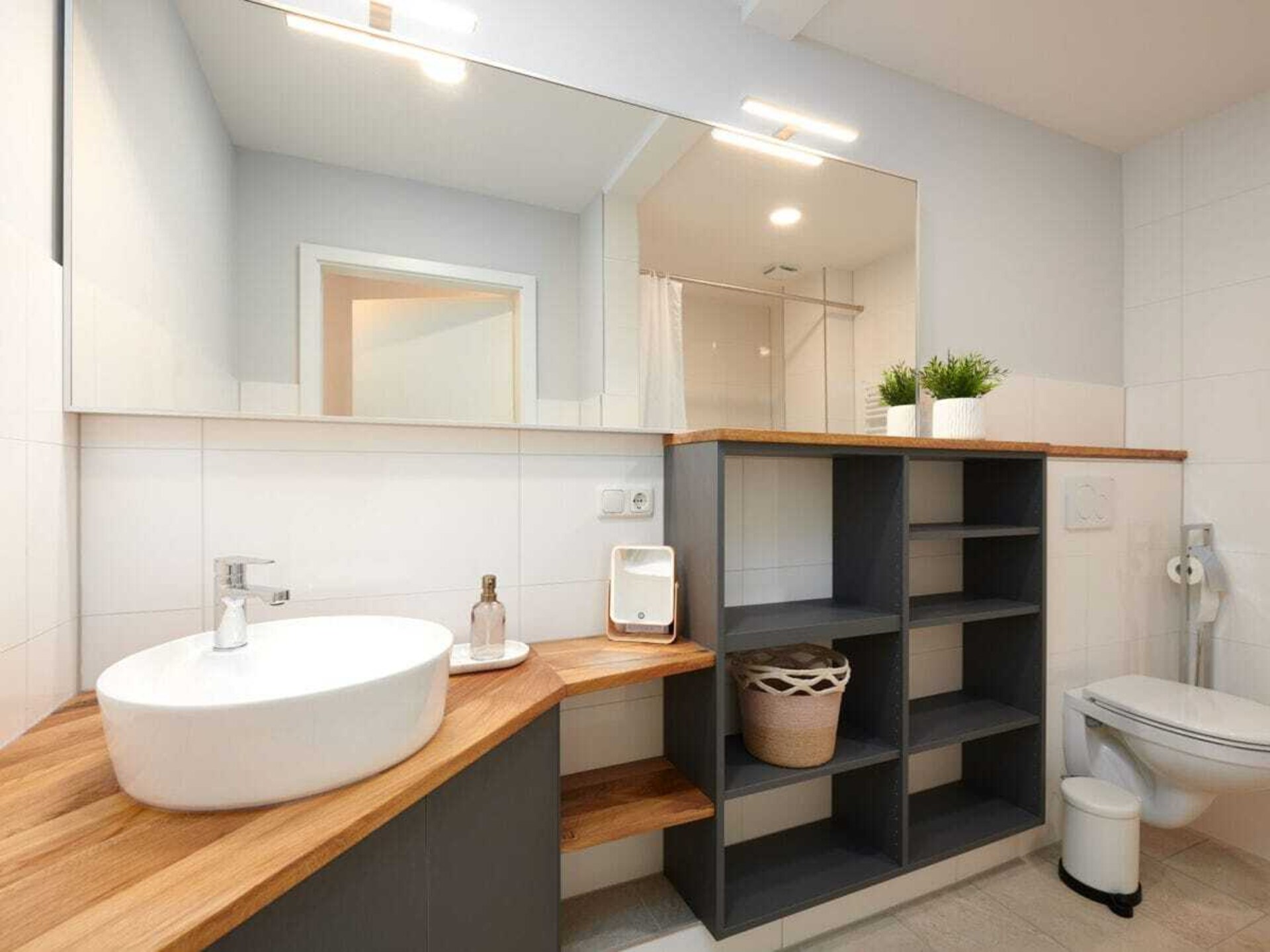 Surf Lounge: Modern appartement met kunst en terras in Laboe - foto 17