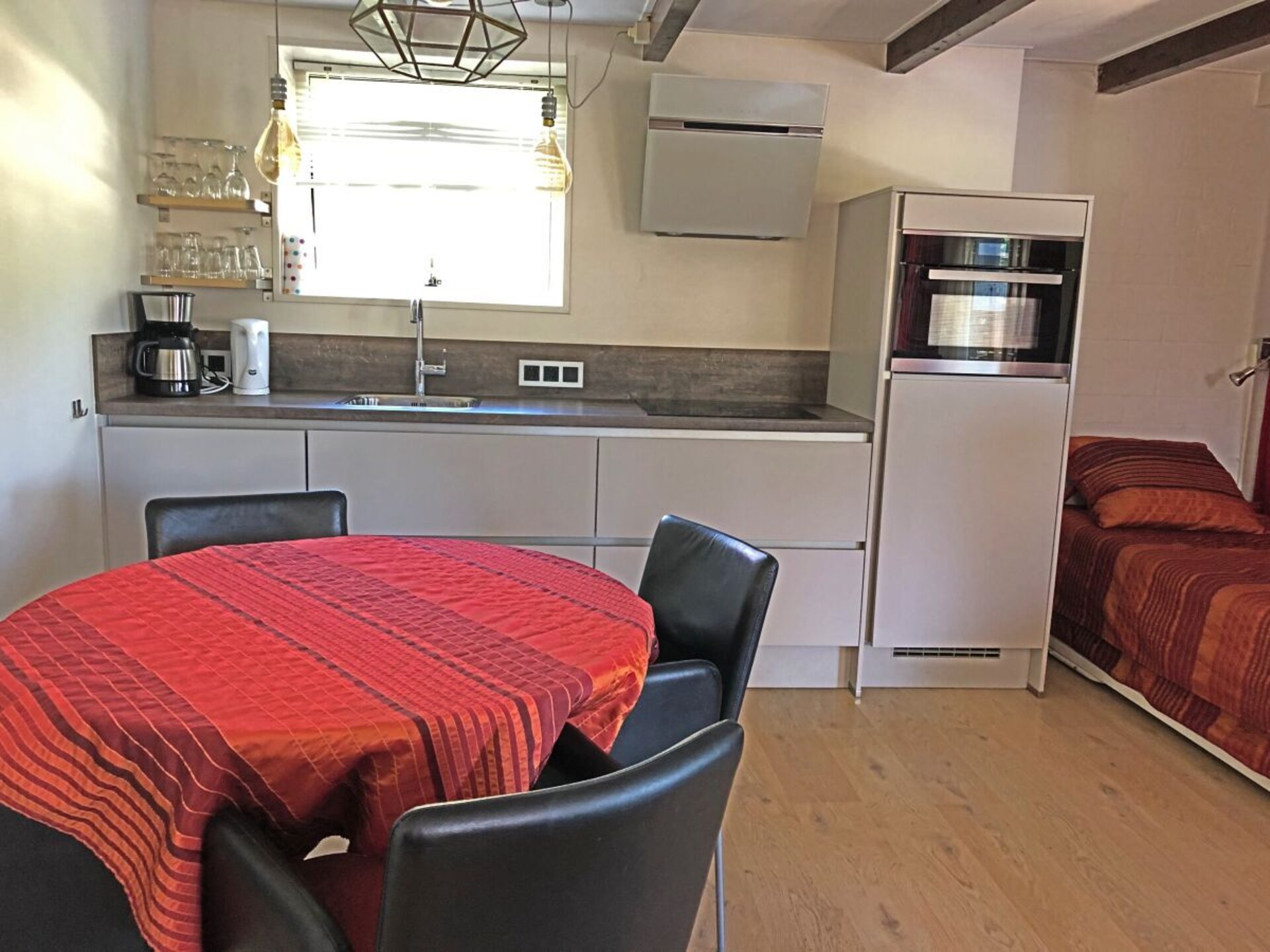 Sfeervol appartement aan het water in Broek op Langedijk - foto 12