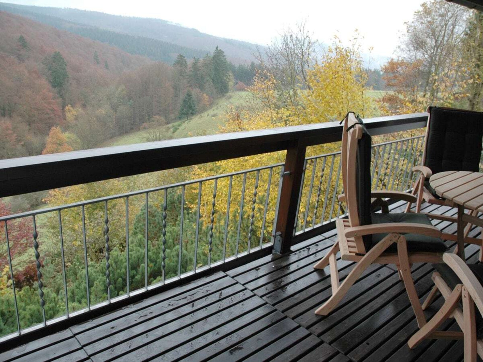 Comfortabel 4-sterren vakantiehuis in hartje Sauerland voor 9 personen - foto 4