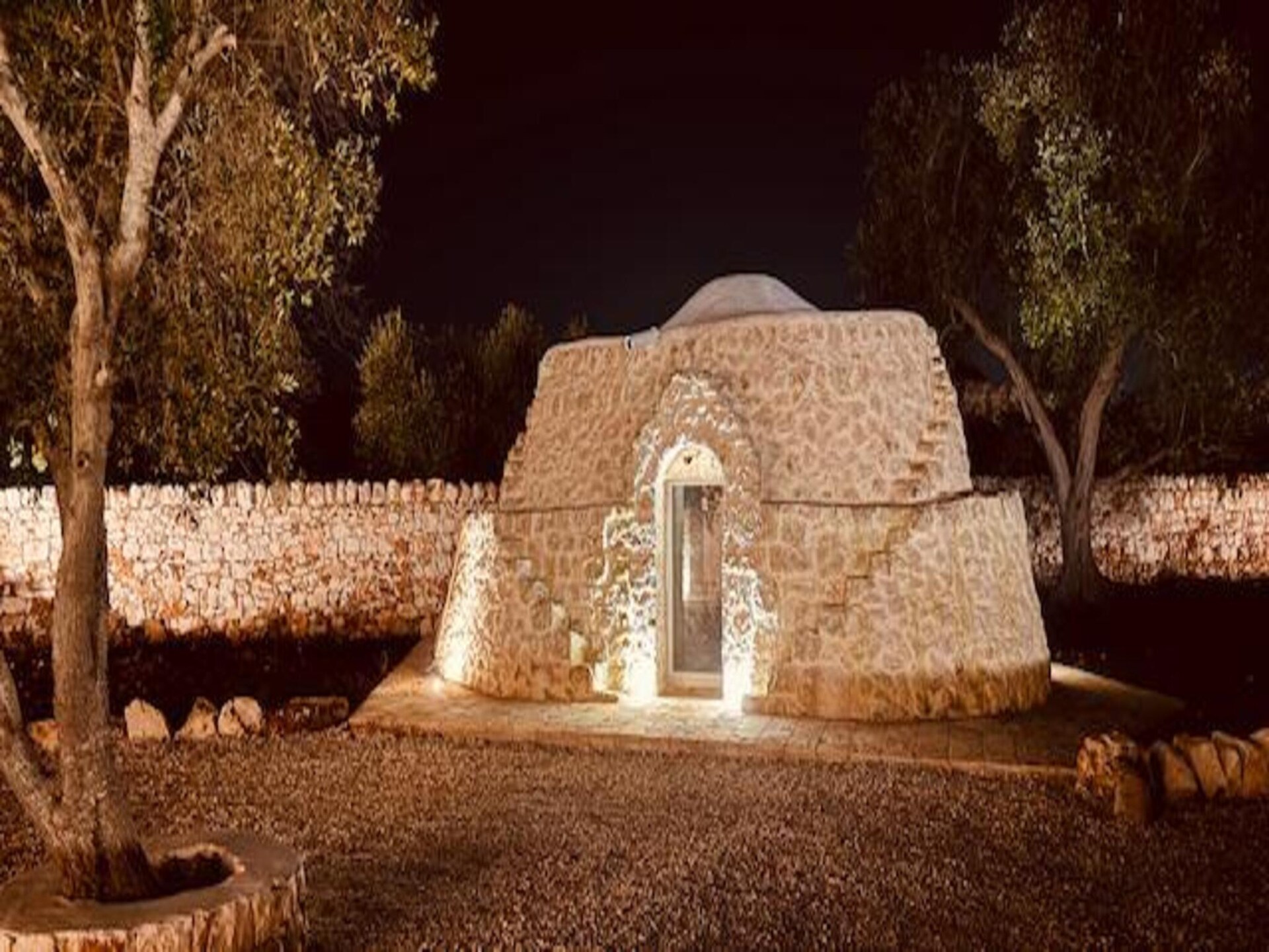 Villa Charme in Ostuni: luxe privézwembad tussen eeuwenoude olijfbomen - foto 29