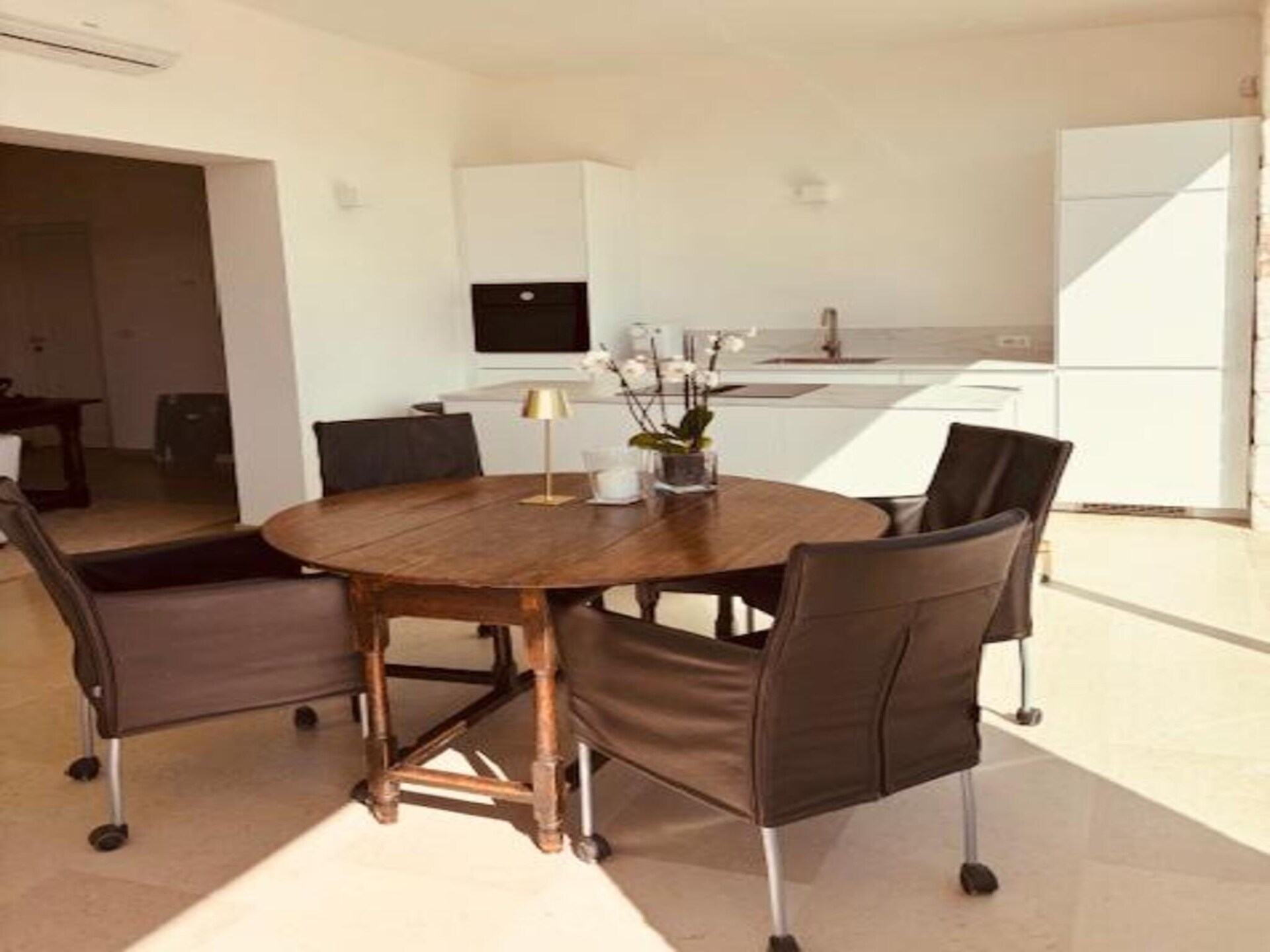 Villa Charme in Ostuni: luxe privézwembad tussen eeuwenoude olijfbomen - foto 4