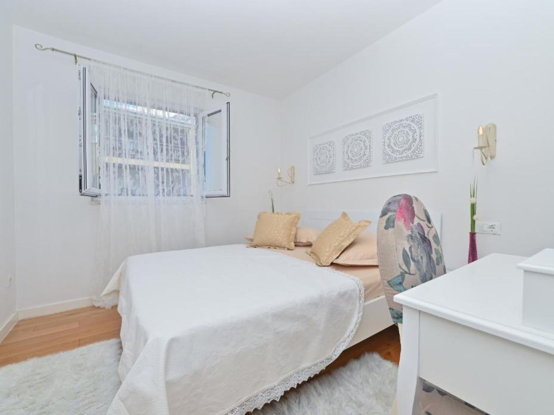 Apartment Hani 2: Modern appartement met balkon en zeezicht in Makarska - foto 16