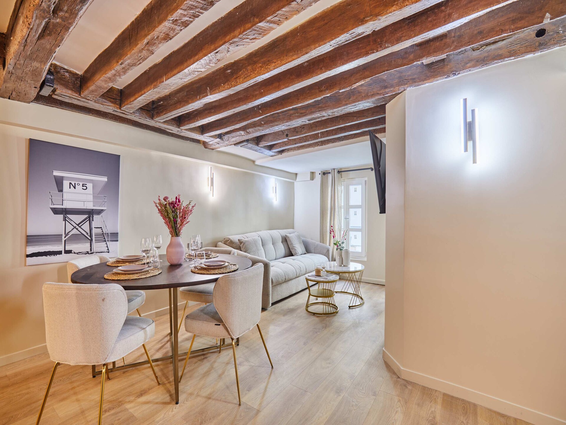 Licht appartement in levendige Parijse wijk bij de Bastille - foto 3