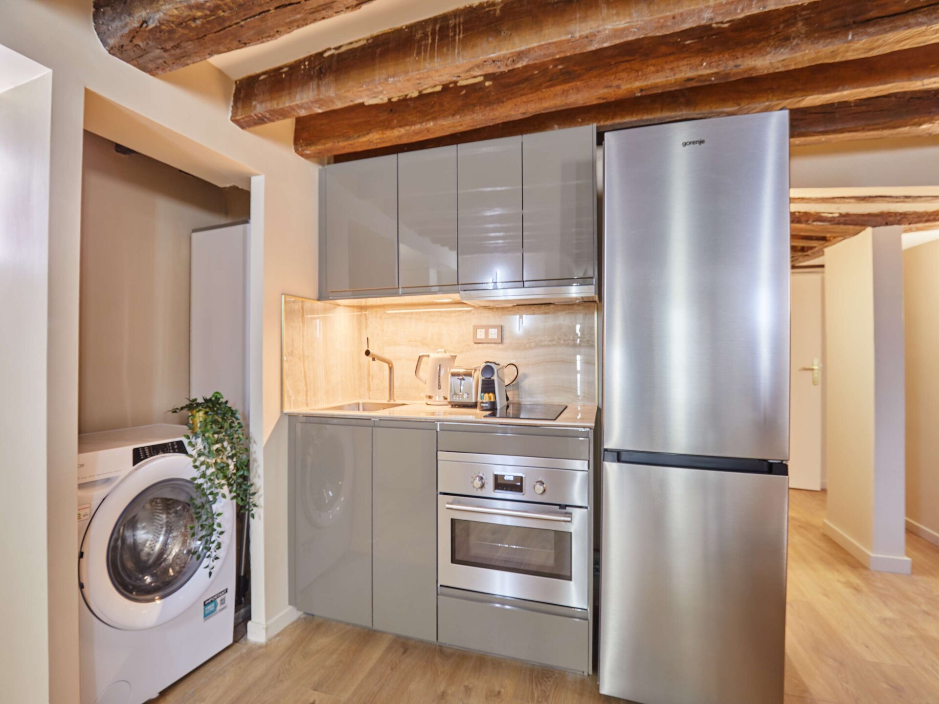 Licht appartement in levendige Parijse wijk bij de Bastille - foto 11