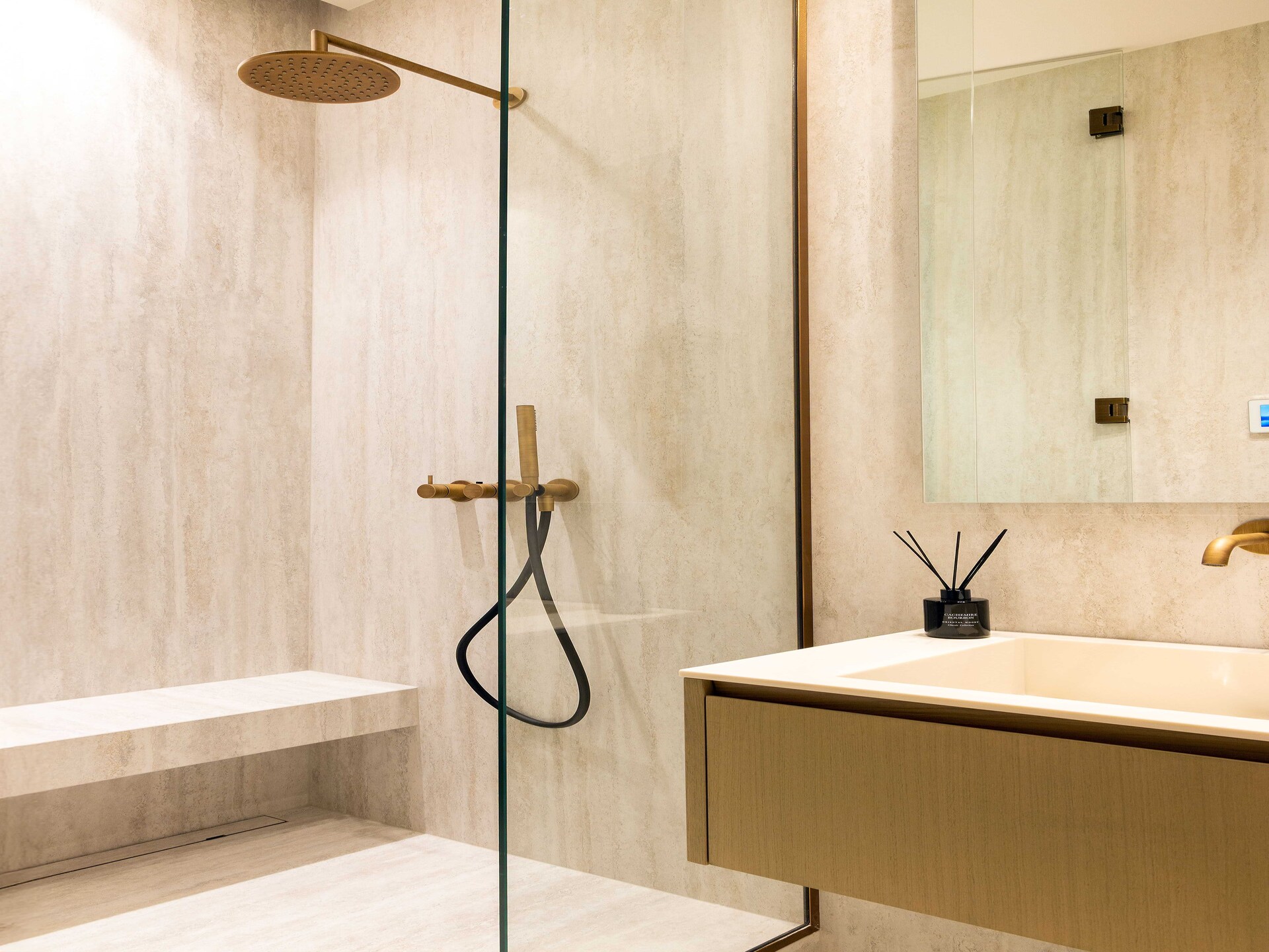Verfijnde studio van 25 m² in het 8e arrondissement, vlakbij de Champs-Élysées - foto 12