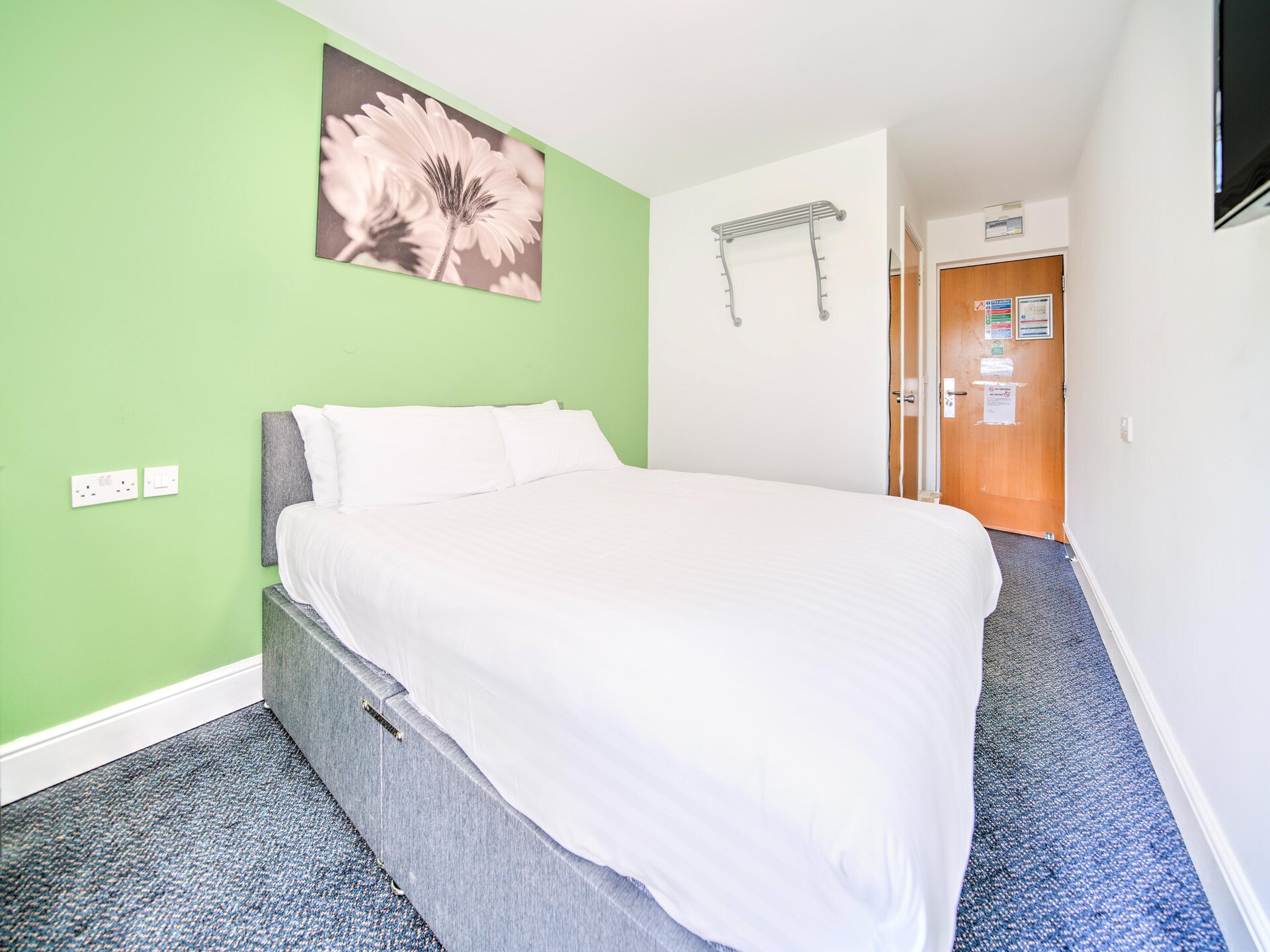 Knusse hotelkamer op het platteland bij Gloucester, met gratis WiFi - foto 7