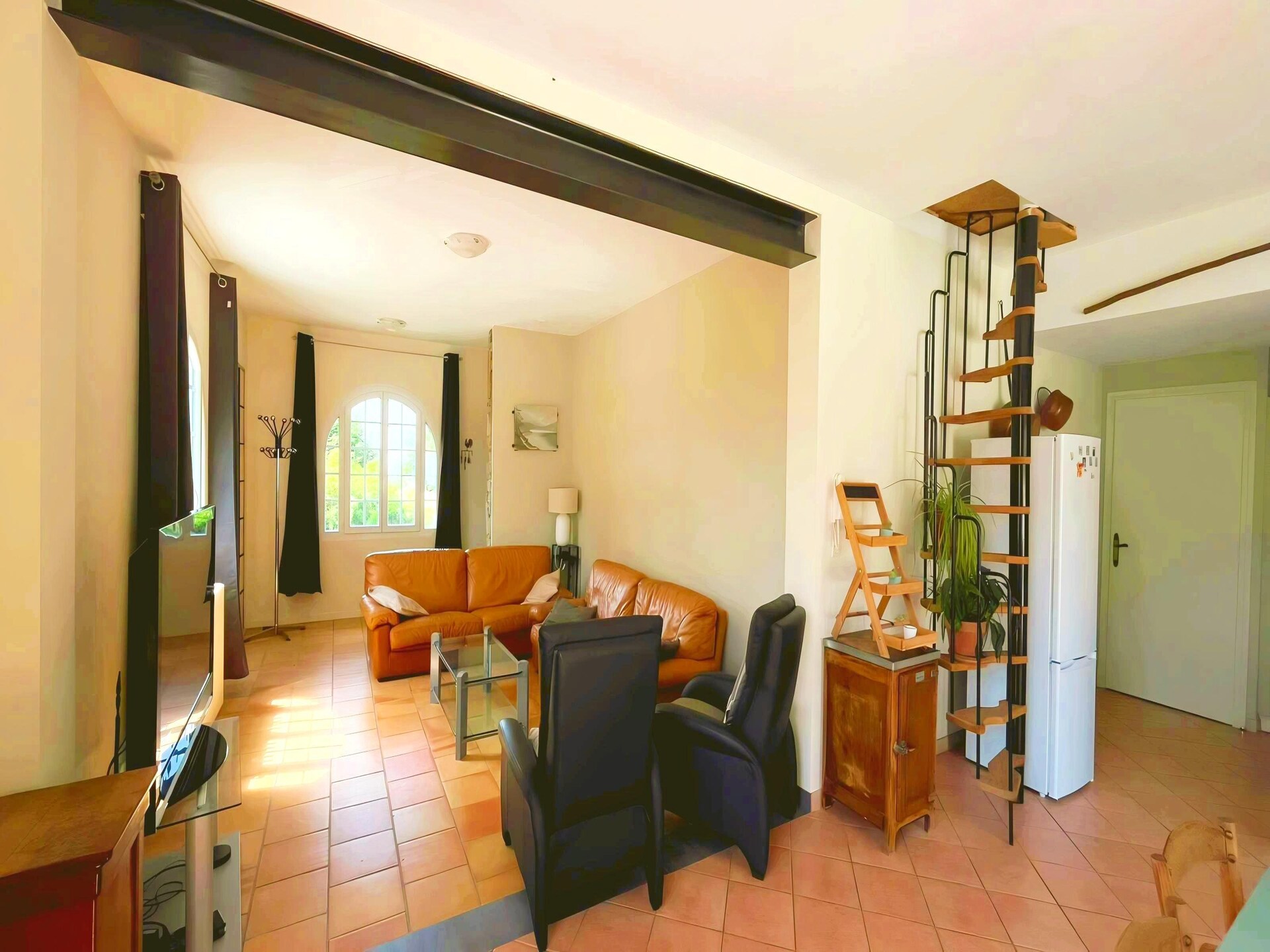 Vrijstaande villa met privézwembad en Pyreneeënzicht in Saint-Denis - foto 6