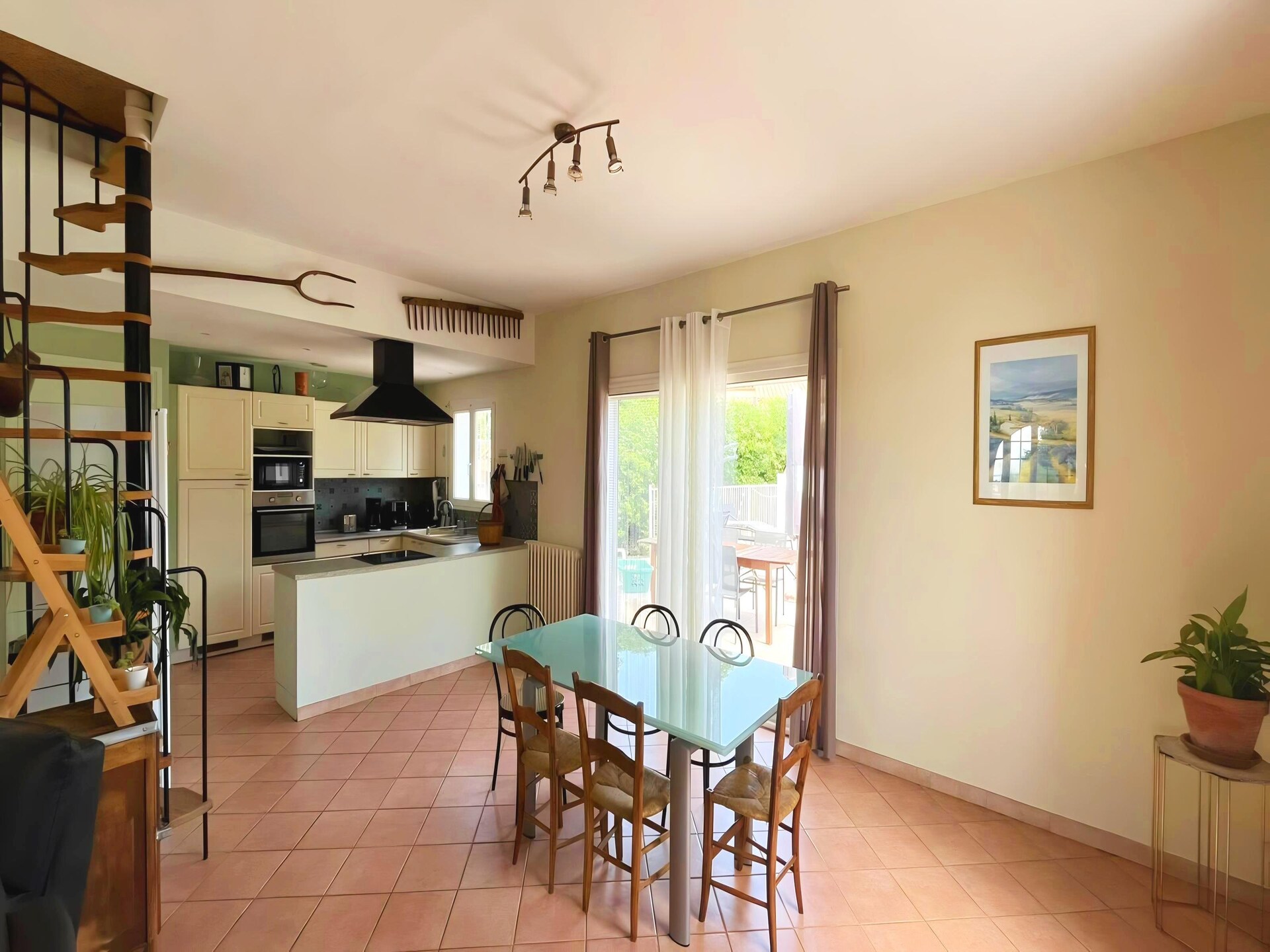 Vrijstaande villa met privézwembad en Pyreneeënzicht in Saint-Denis - foto 3