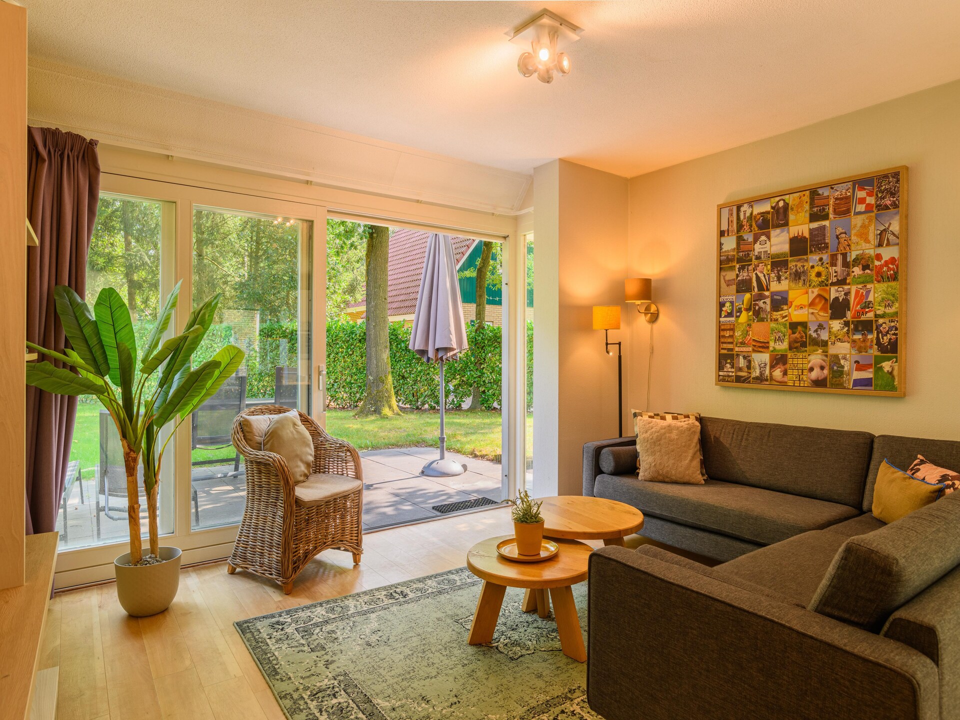 Luxe bungalow met sauna en hot tub op vakantiepark in Brabantse bossen - foto 7