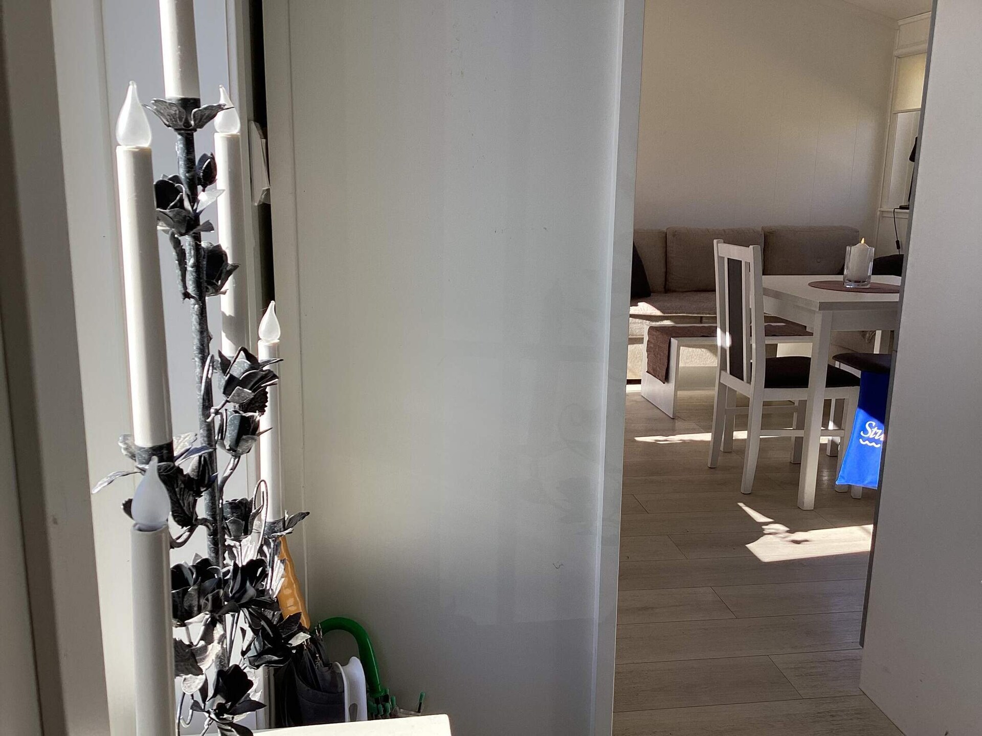 Lichtrijk vakantiehuis aan de golfbaan bij Brålanda, vlakbij Vänern - foto 18