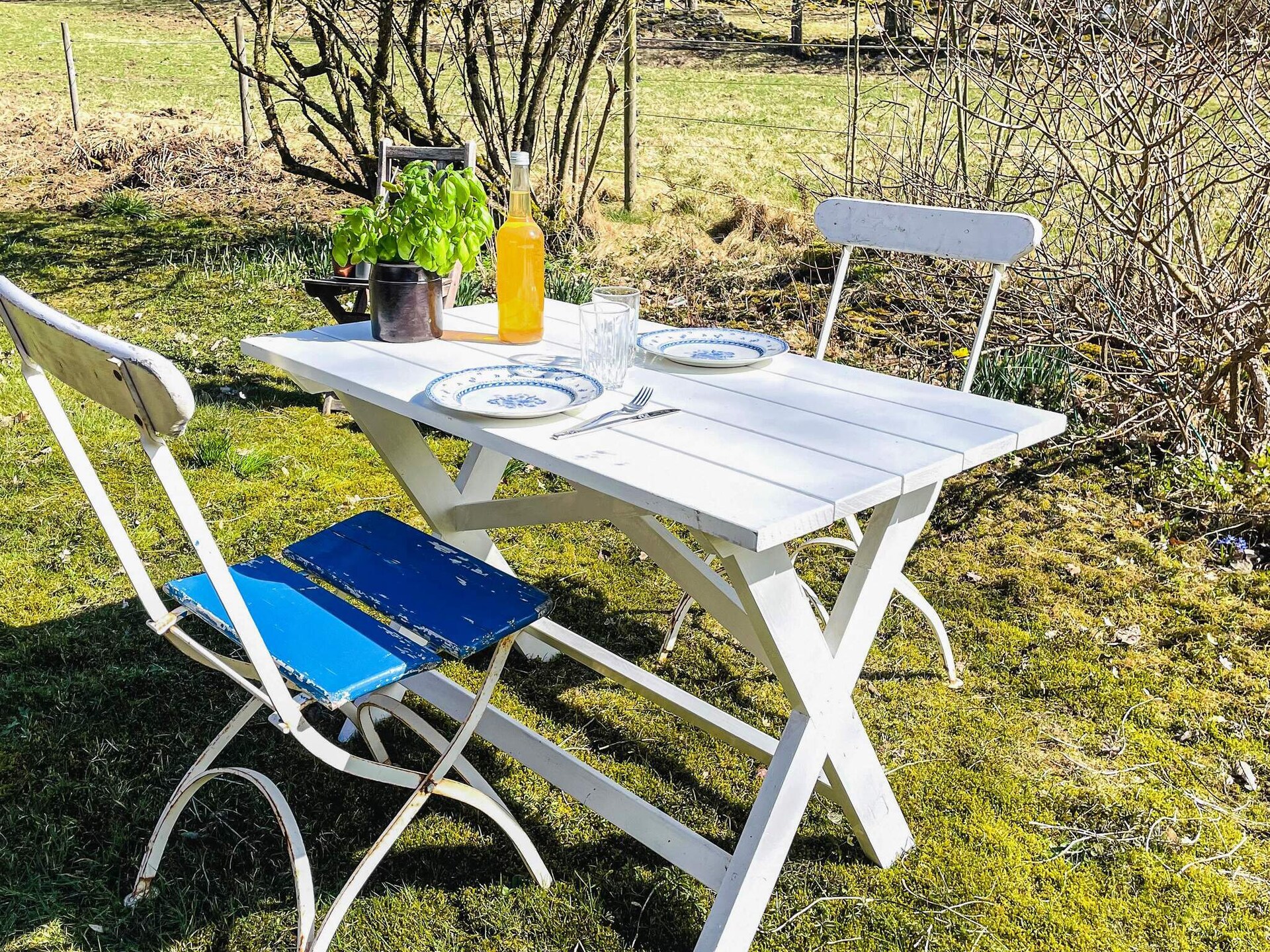 Klassiek Zweeds vakantiehuis bij meer Fävren, golfbaan en natuur - foto 2