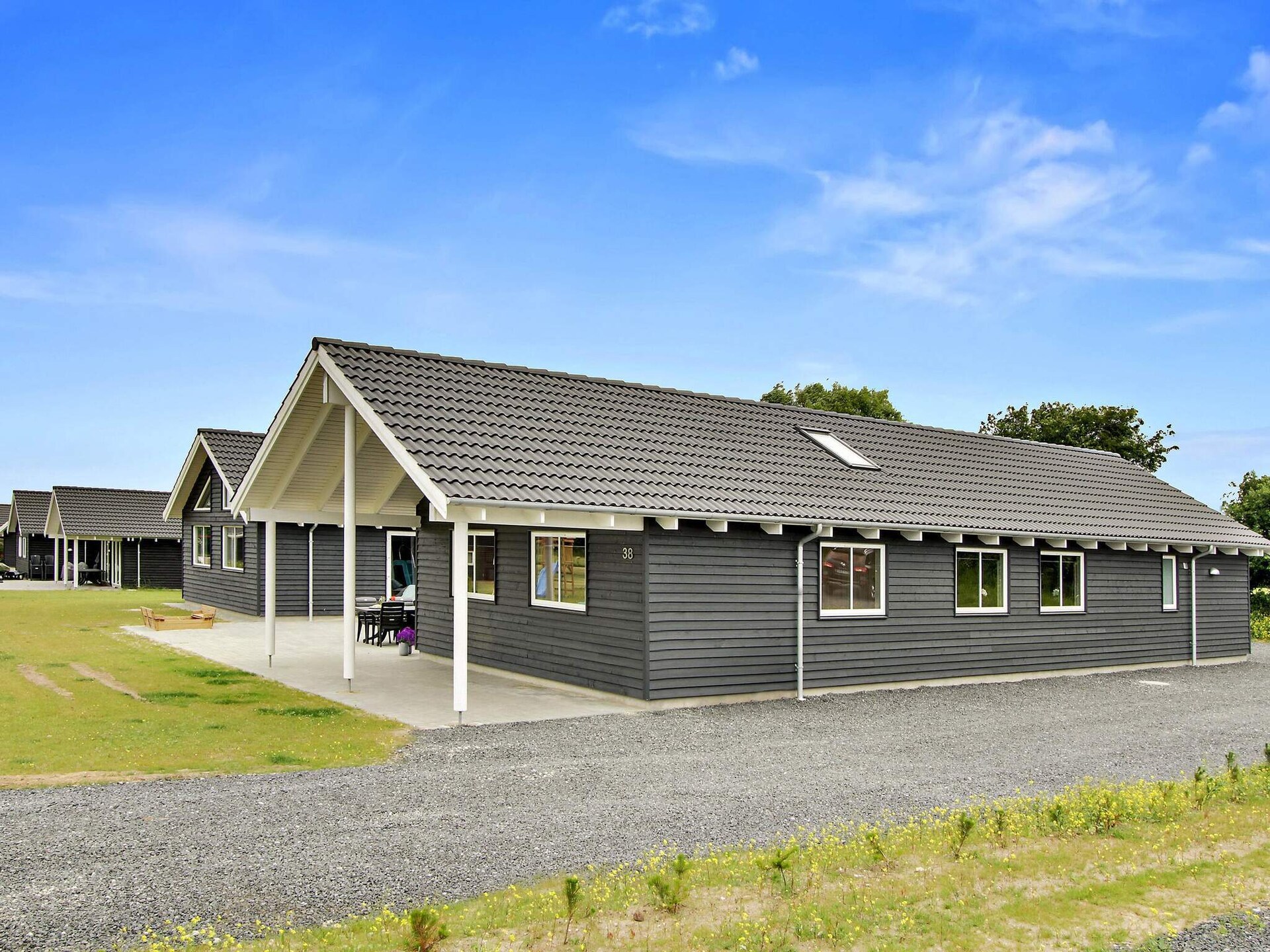 Luxe vakantiehuis met zwembad en wellness aan golfbaan in Bogense, Denemarken - foto 2