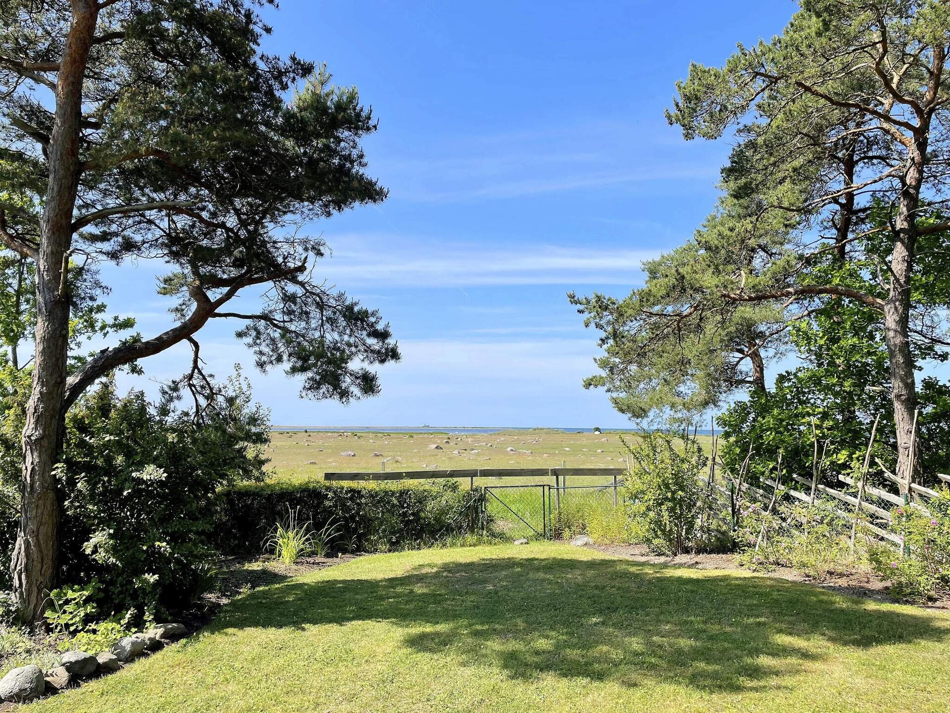 Zomeridyllisch vakantiehuis met zeezicht bij zandstrand Björkhaga - foto 5
