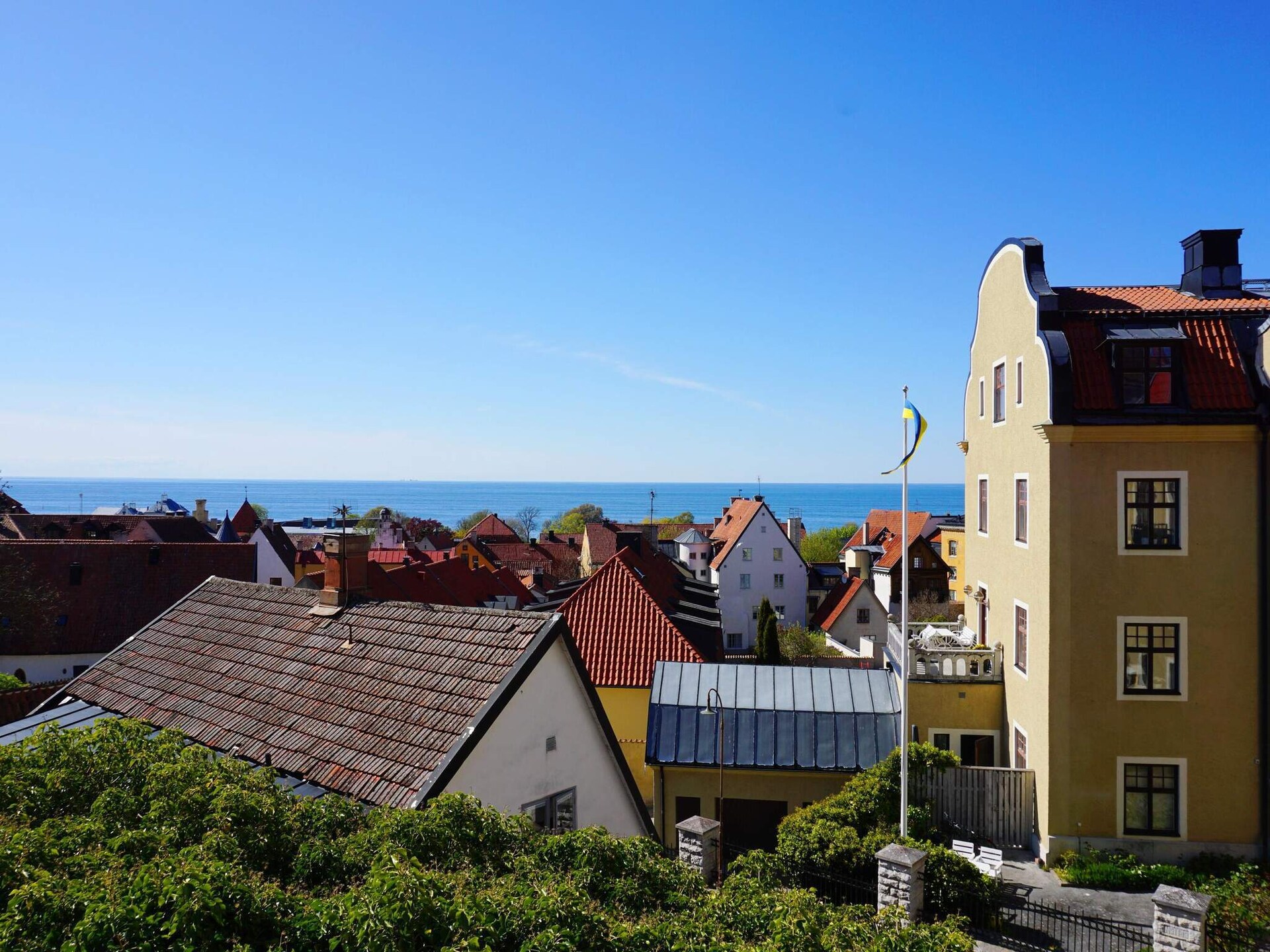 Vakantiehuis aan zee in Visby met uitzicht en balkon - foto 15