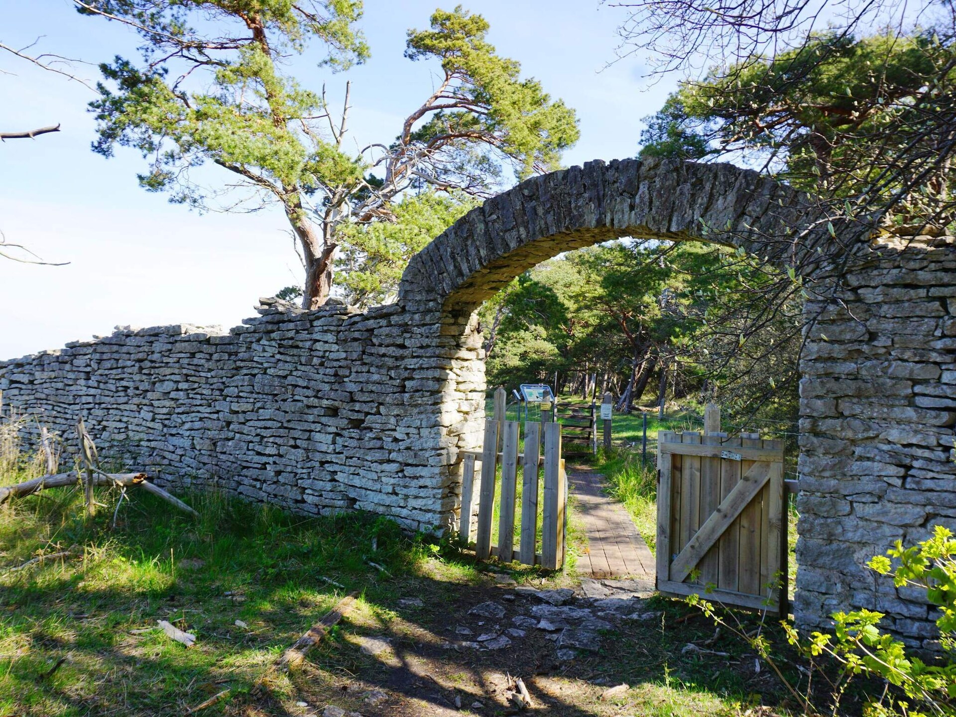 Vakantiehuis aan zee in Visby met uitzicht en balkon - foto 24