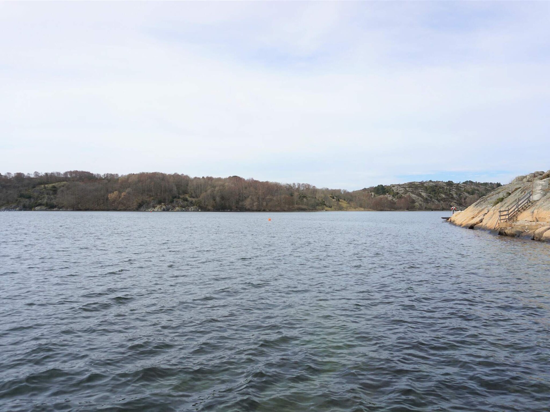 Vrijstaand vakantiehuis aan de golfbaan bij Nösund, Orust - foto 9