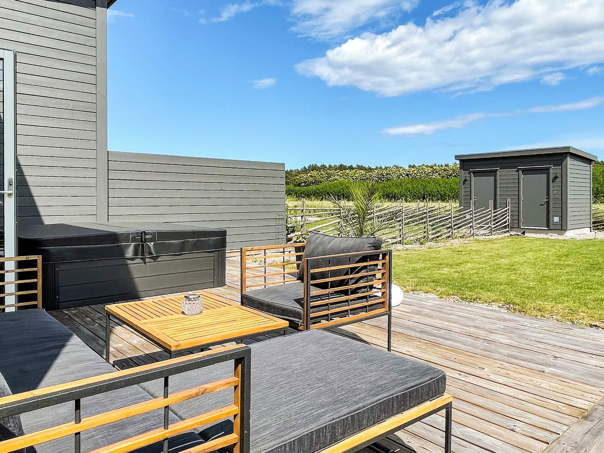 Luxe vakantiehuis op 210 meter van zee met zwemsteiger in Mörbylånga - foto 4